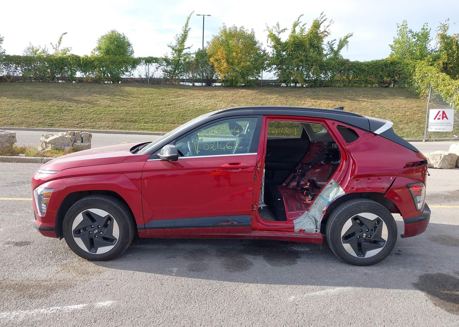 2025 HYUNDAI KONA ELECTRIC PREFERRED W
