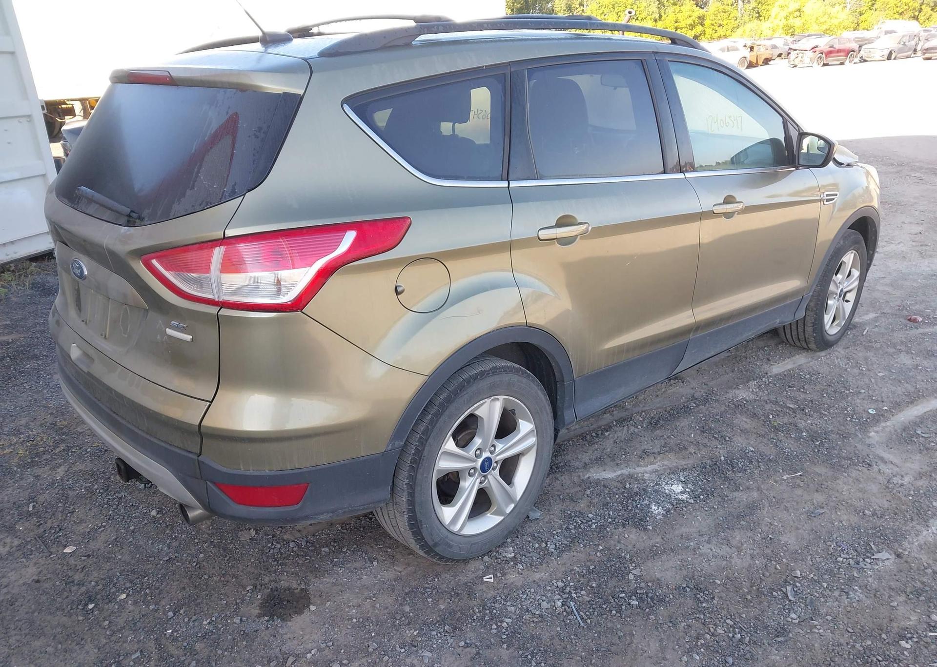 2013 FORD ESCAPE SE