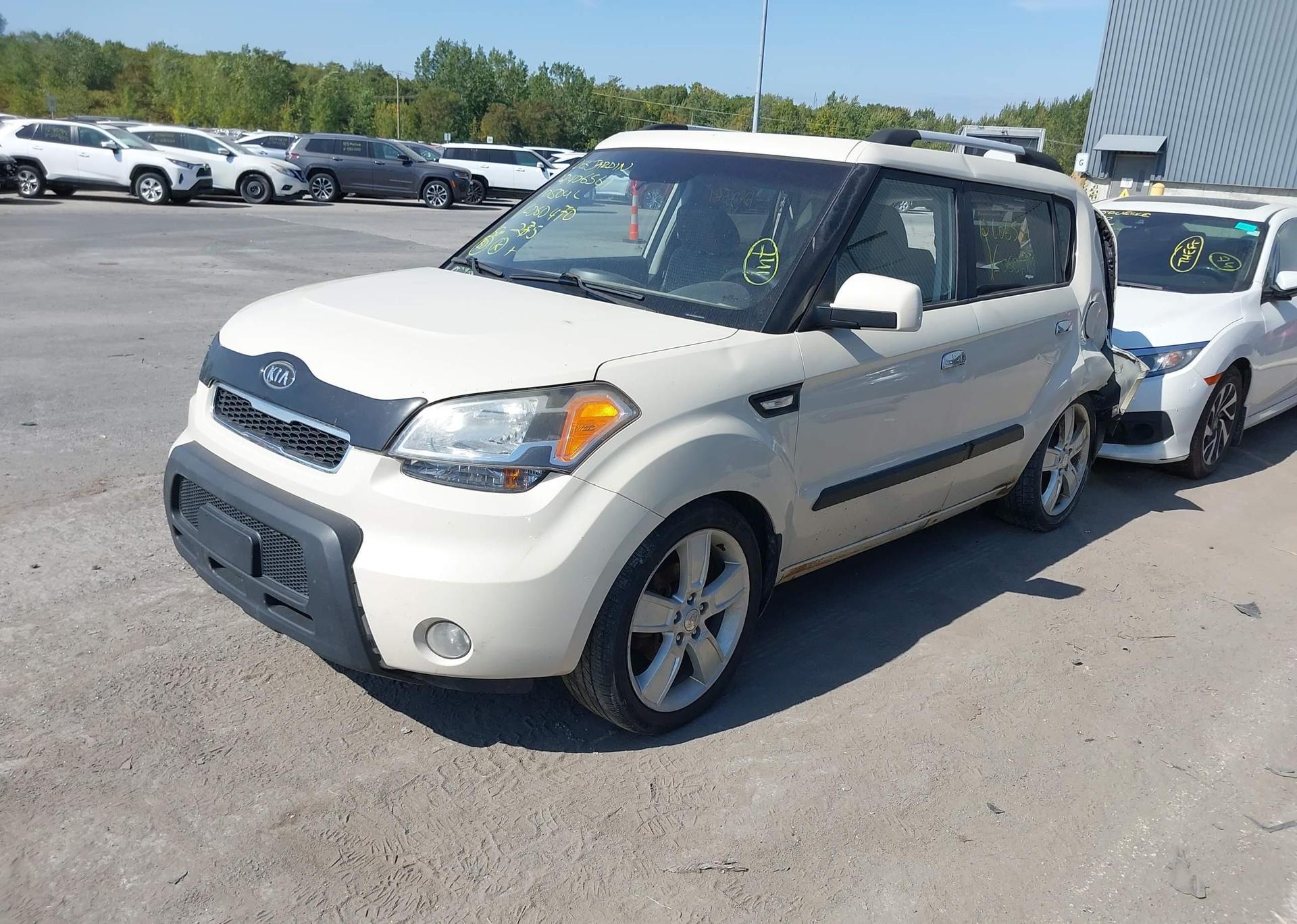 2010 KIA SOUL +
