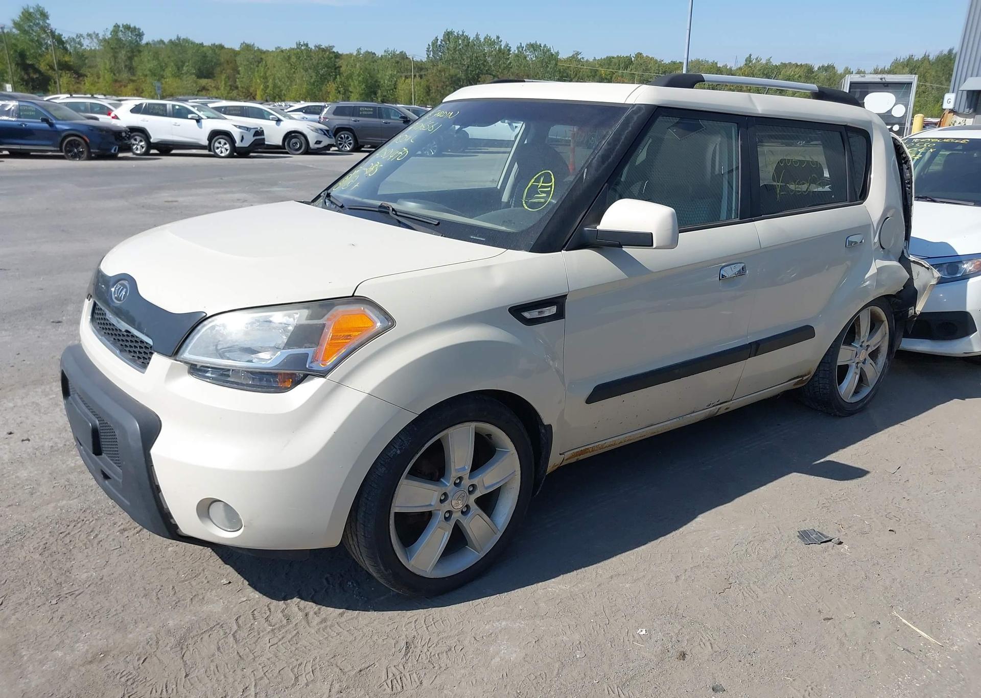 2010 KIA SOUL +