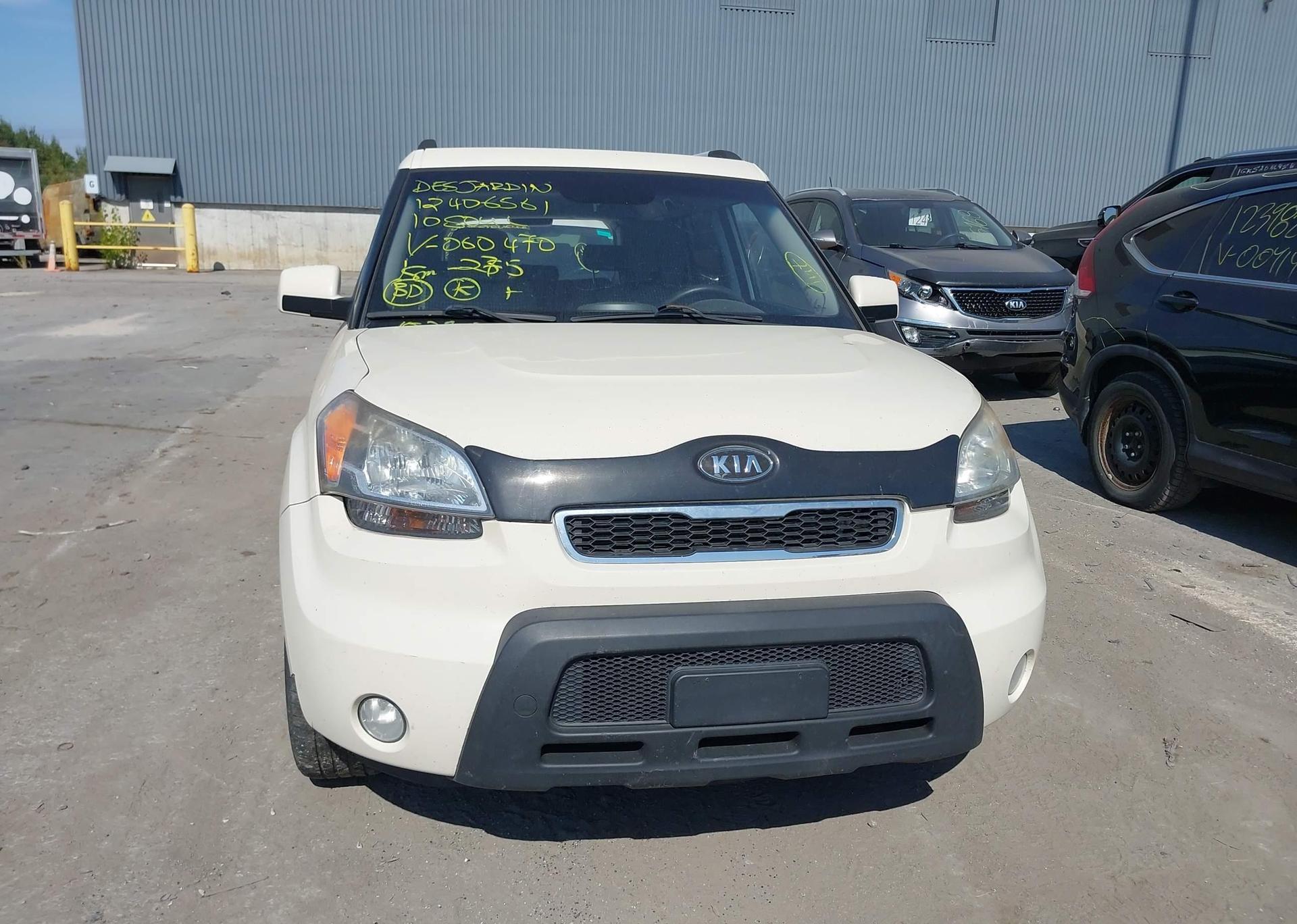 2010 KIA SOUL +