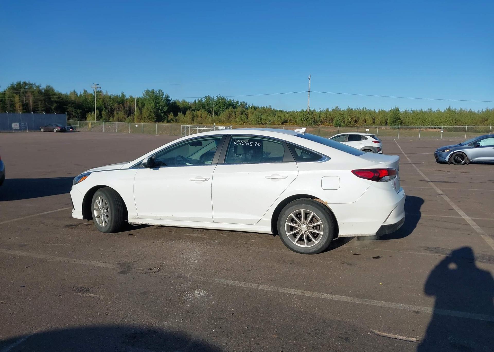2019 HYUNDAI SONATA SE