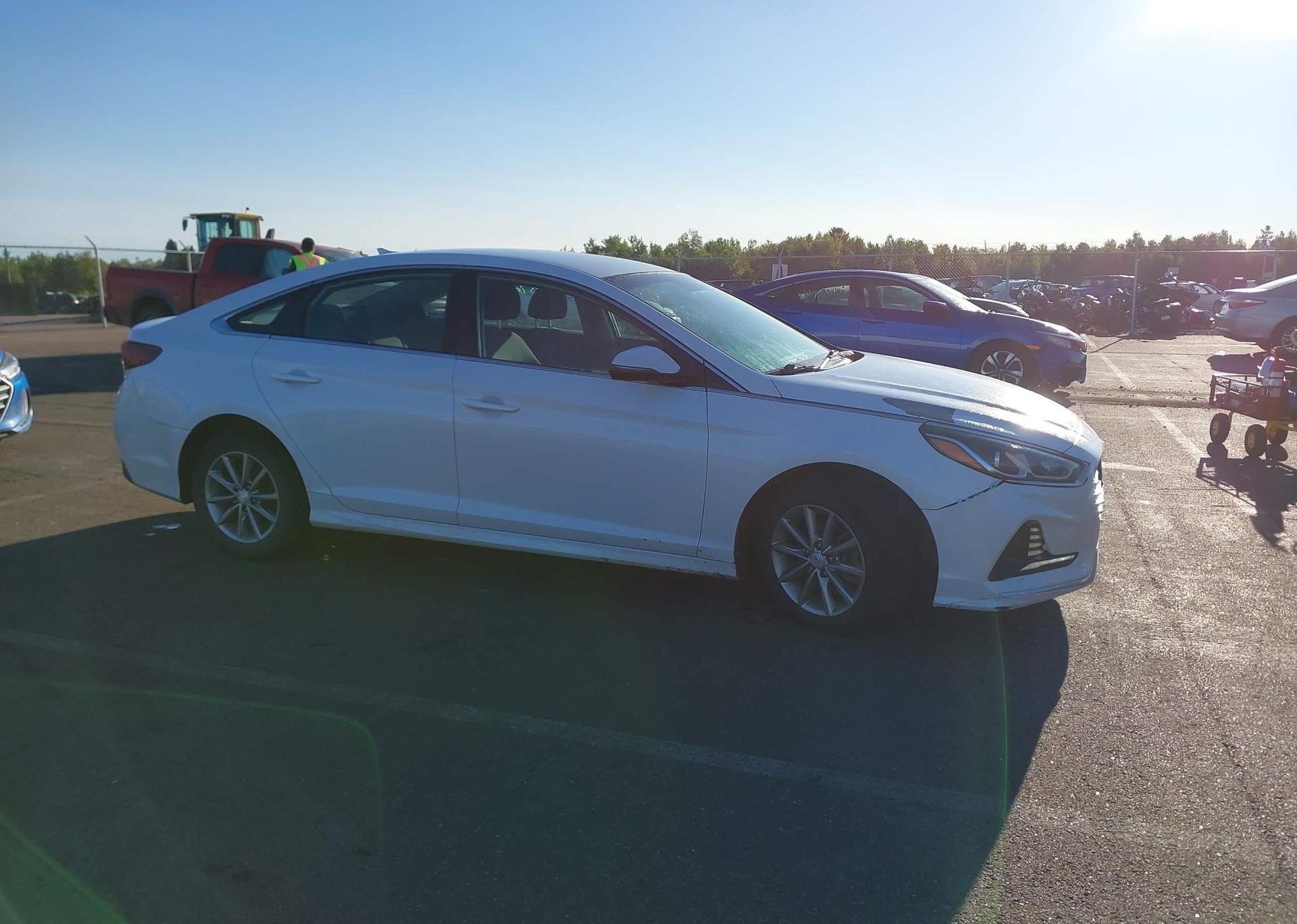 2019 HYUNDAI SONATA SE