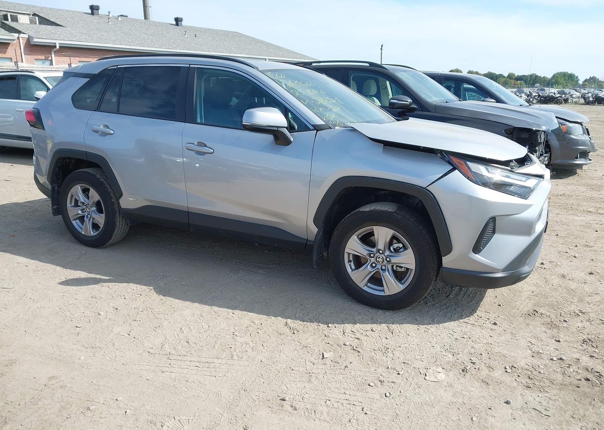 2025 TOYOTA RAV4 HYBRID