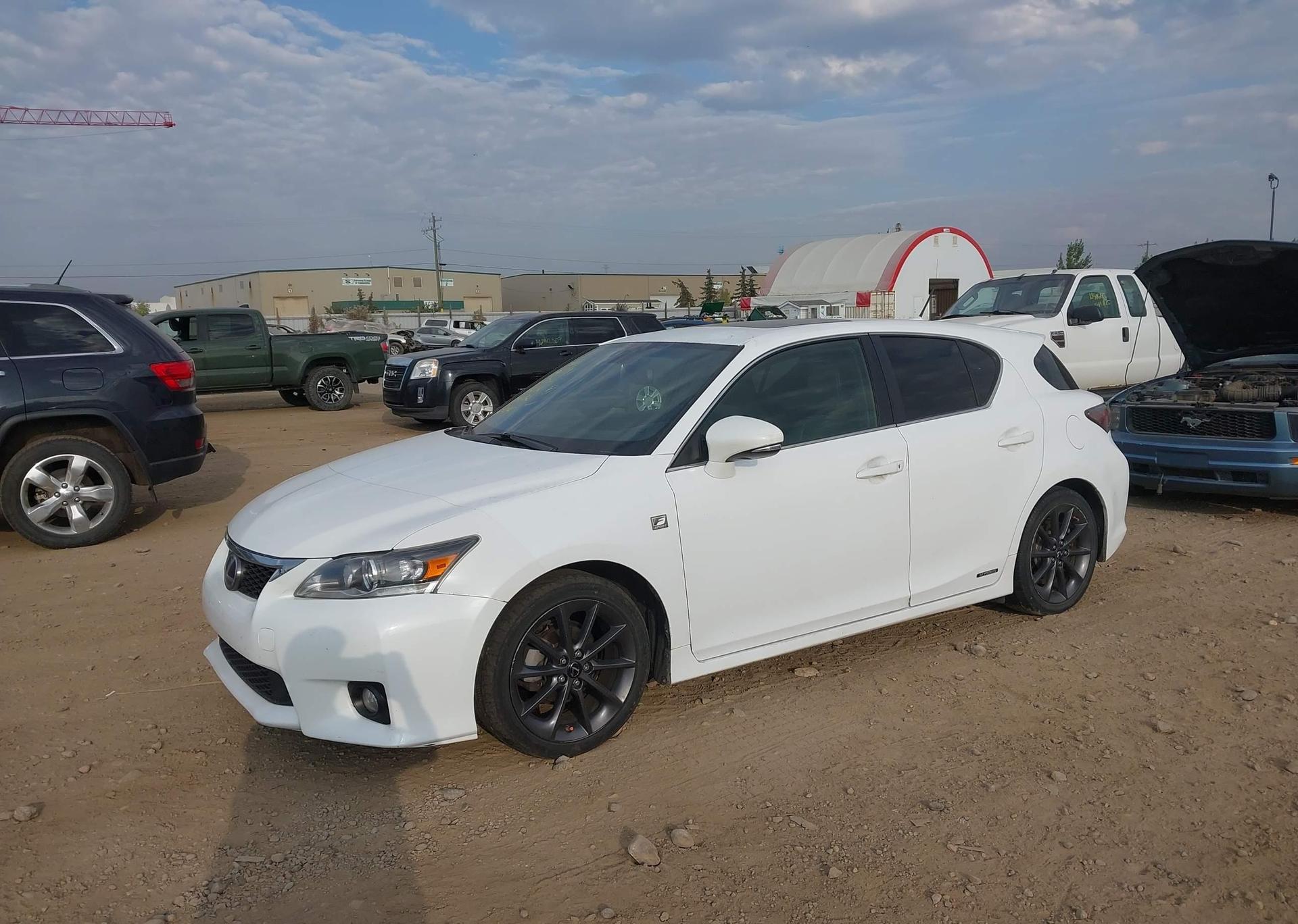 2013 LEXUS CT 200