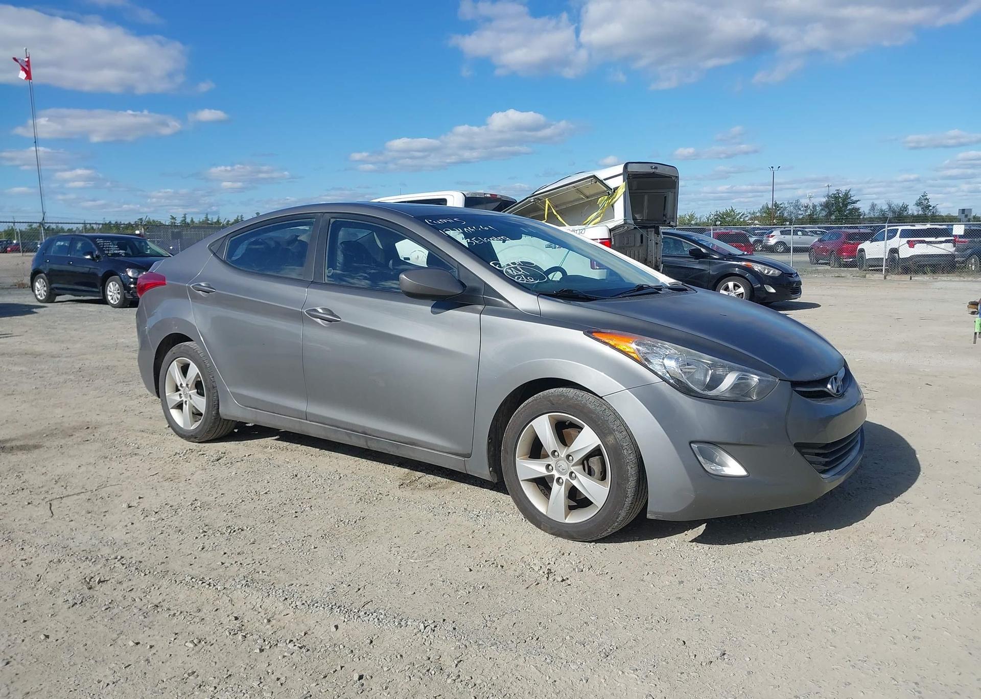 2013 HYUNDAI ELANTRA GLS