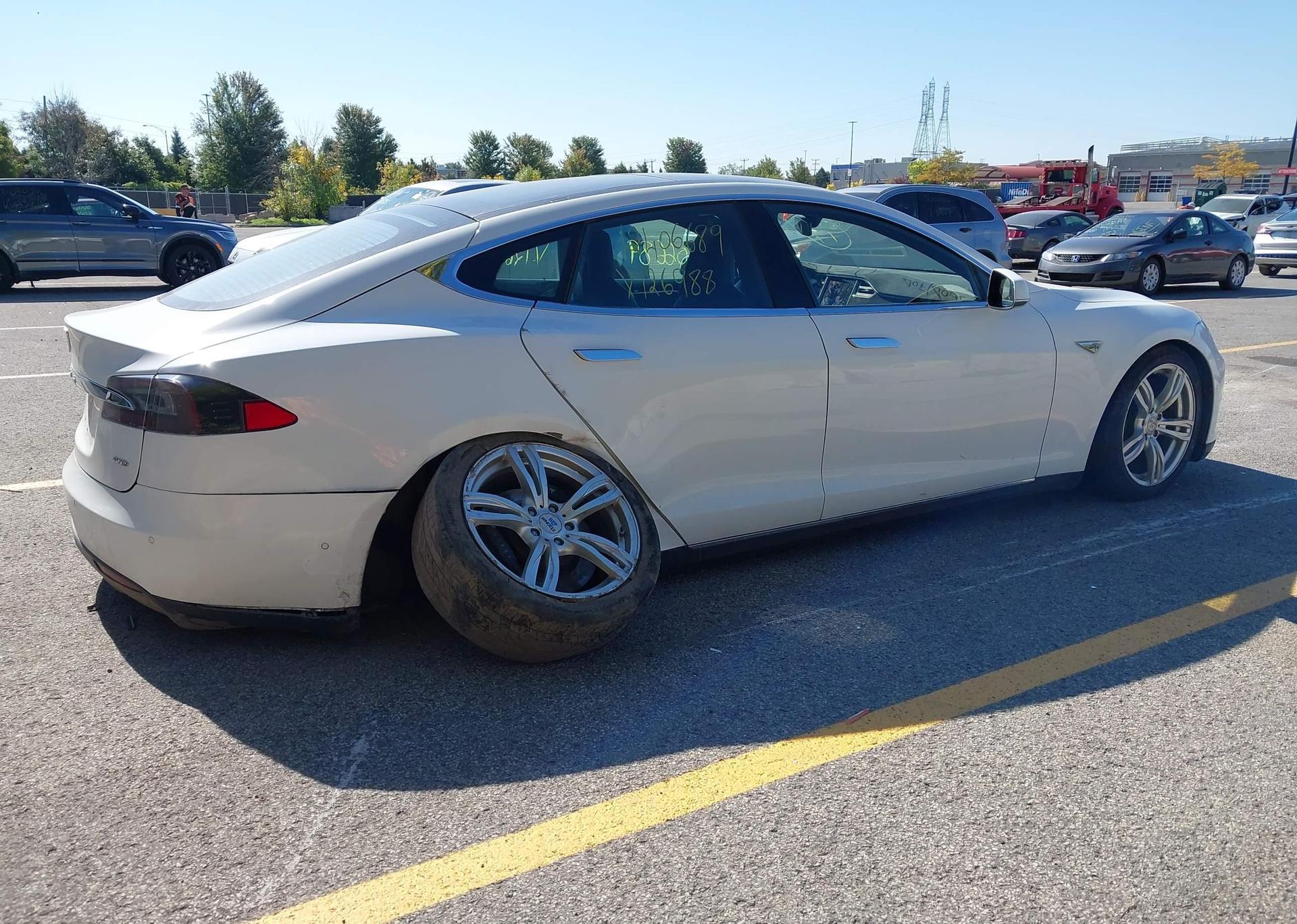 2016 TESLA MODEL S 60D