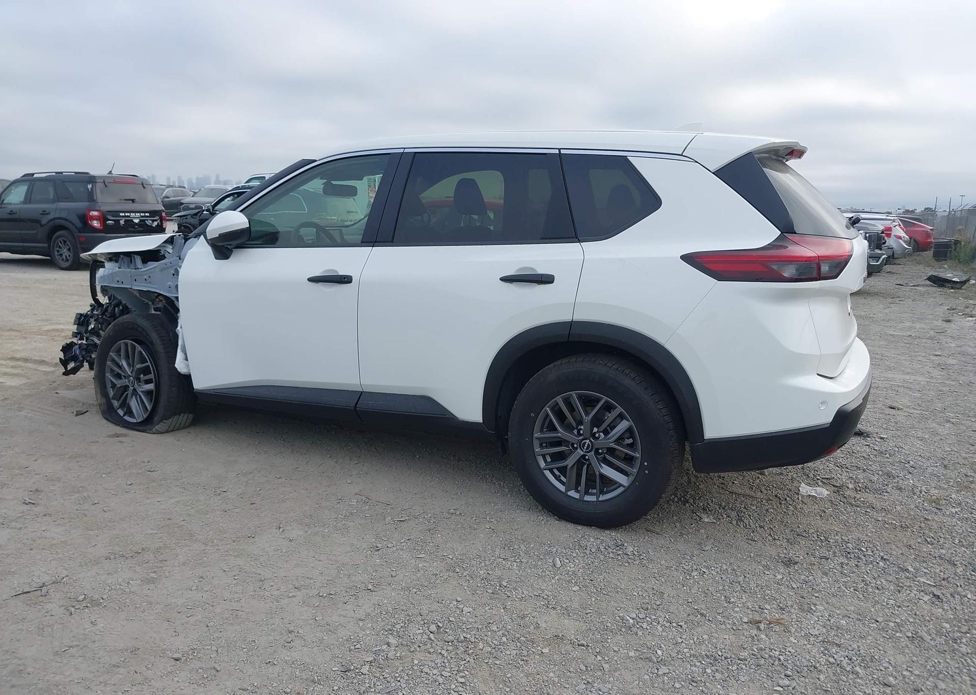 2025 NISSAN ROGUE S