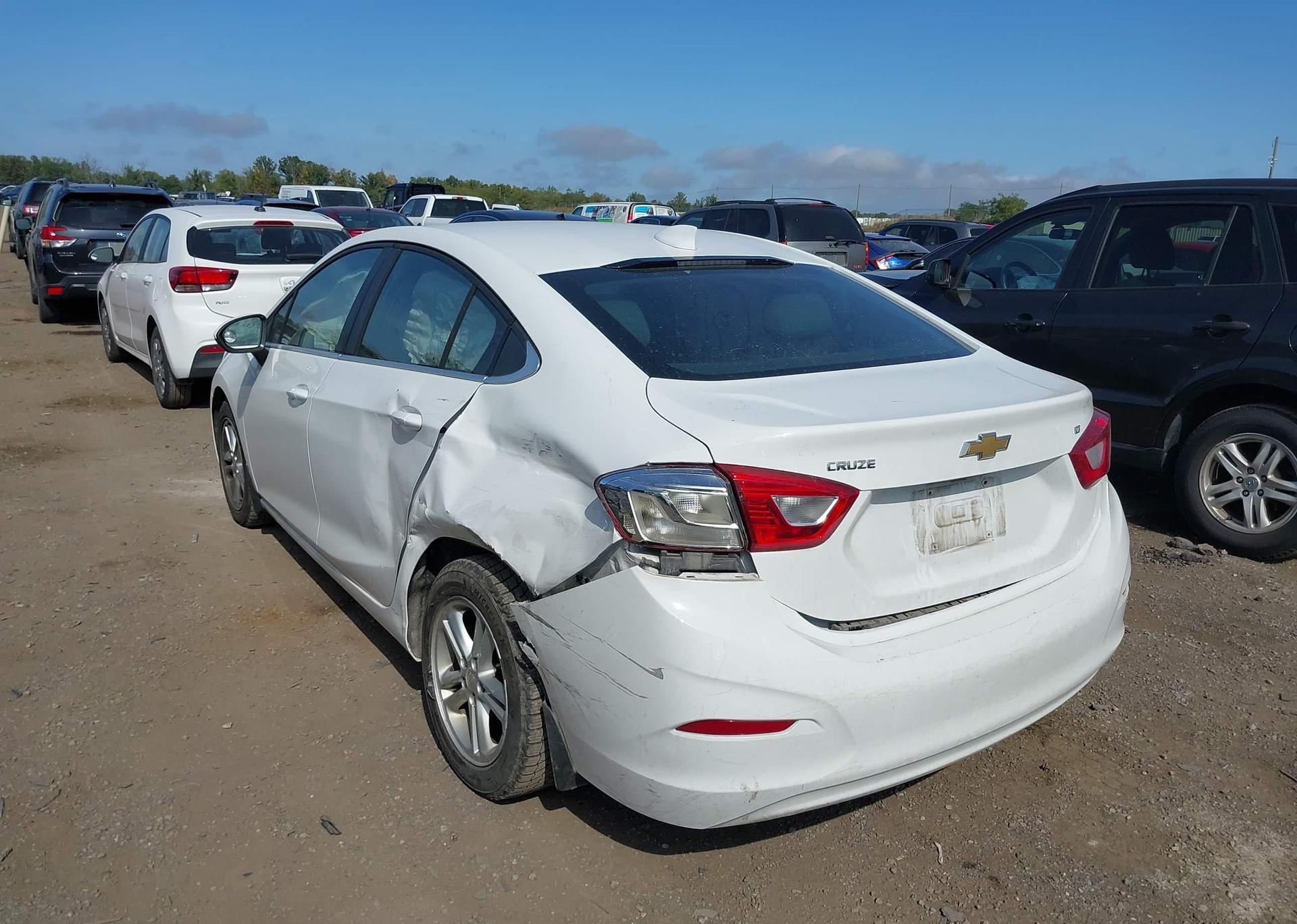 2018 CHEVROLET CRUZE LT AUTO