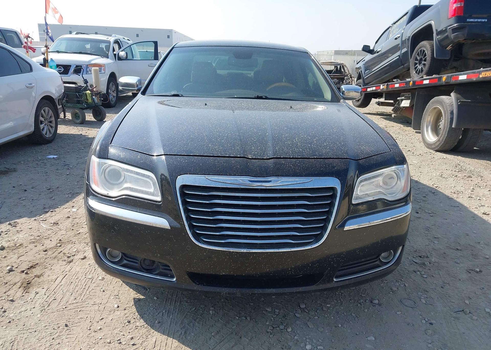 2012 CHRYSLER 300C
