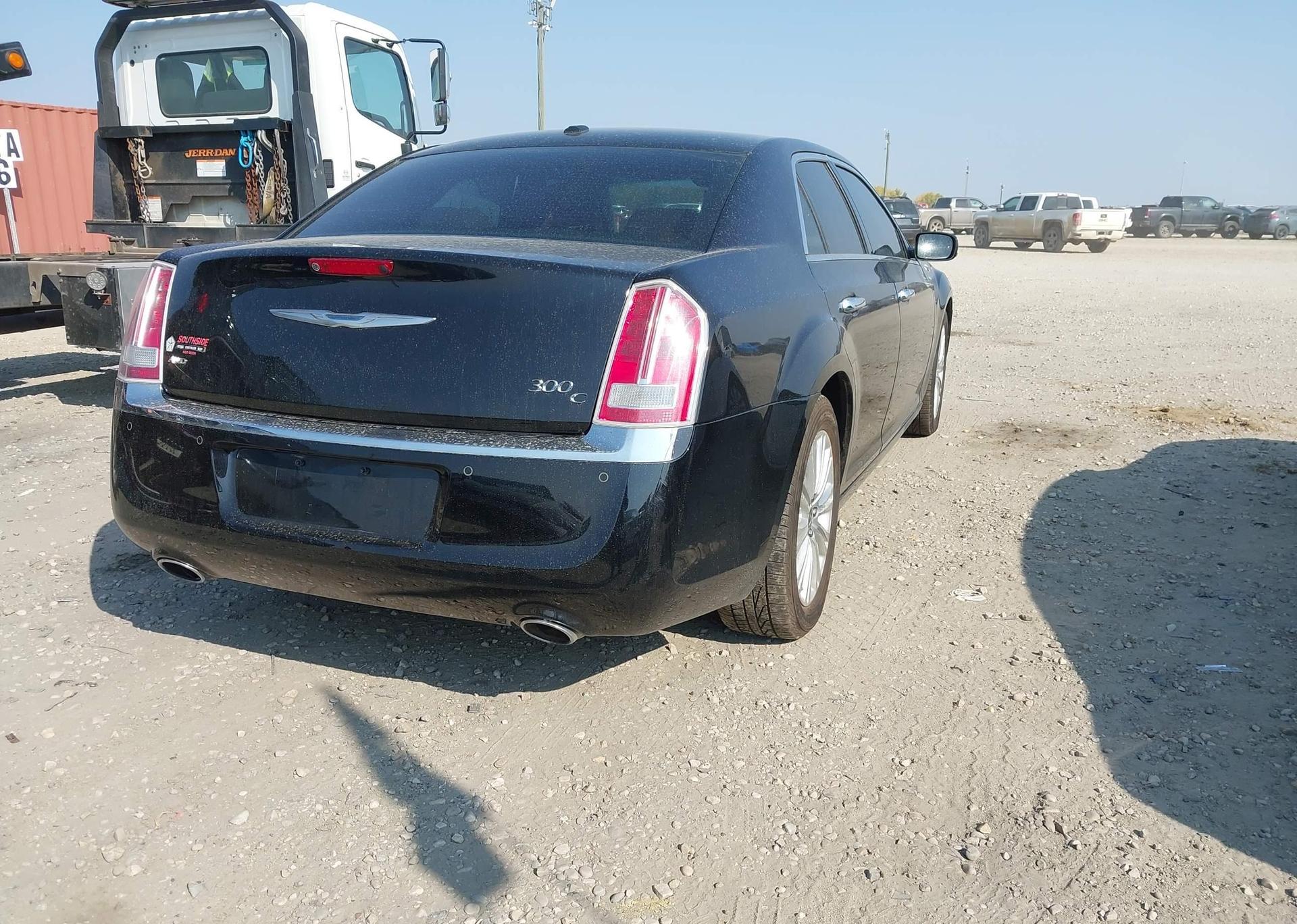2012 CHRYSLER 300C