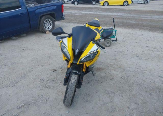 2016 YAMAHA YZFR6