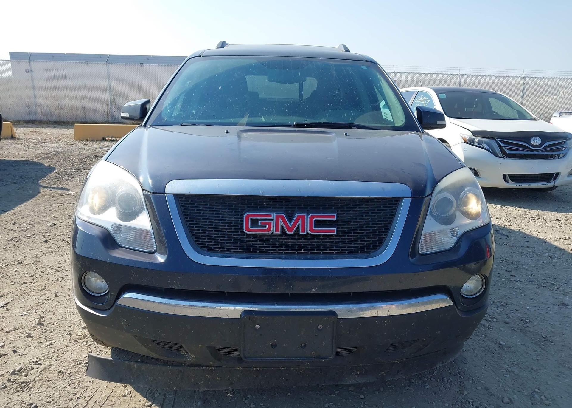 2012 GMC ACADIA SLE