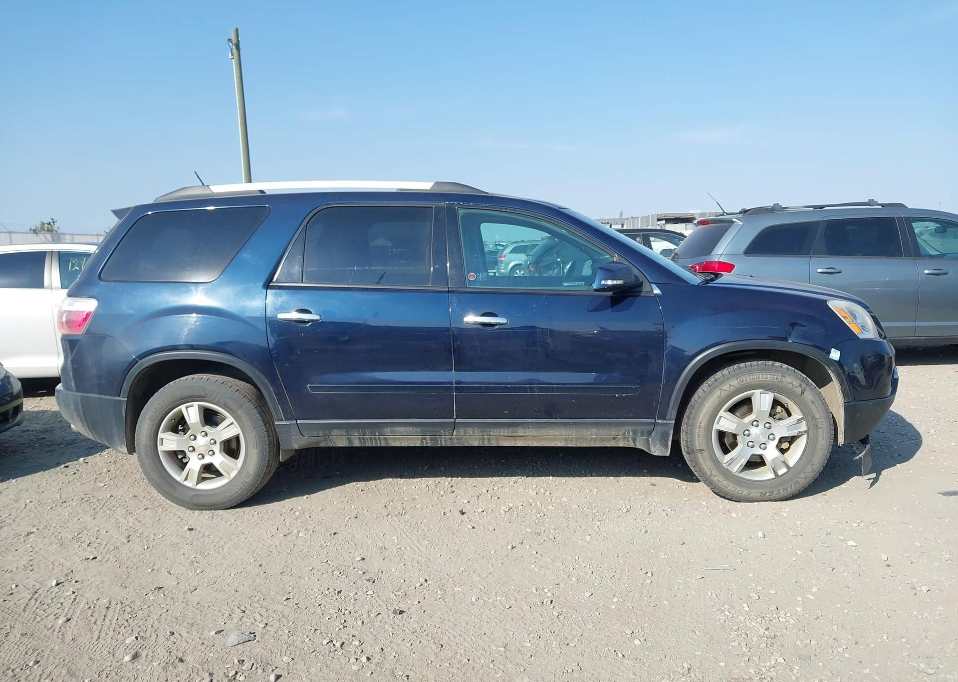 2012 GMC ACADIA SLE