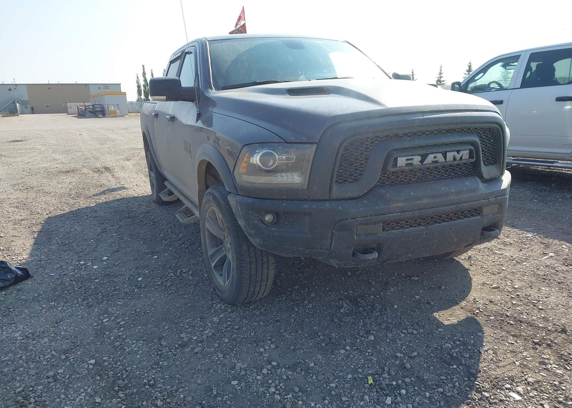 2023 RAM 1500 CLASSIC SLT