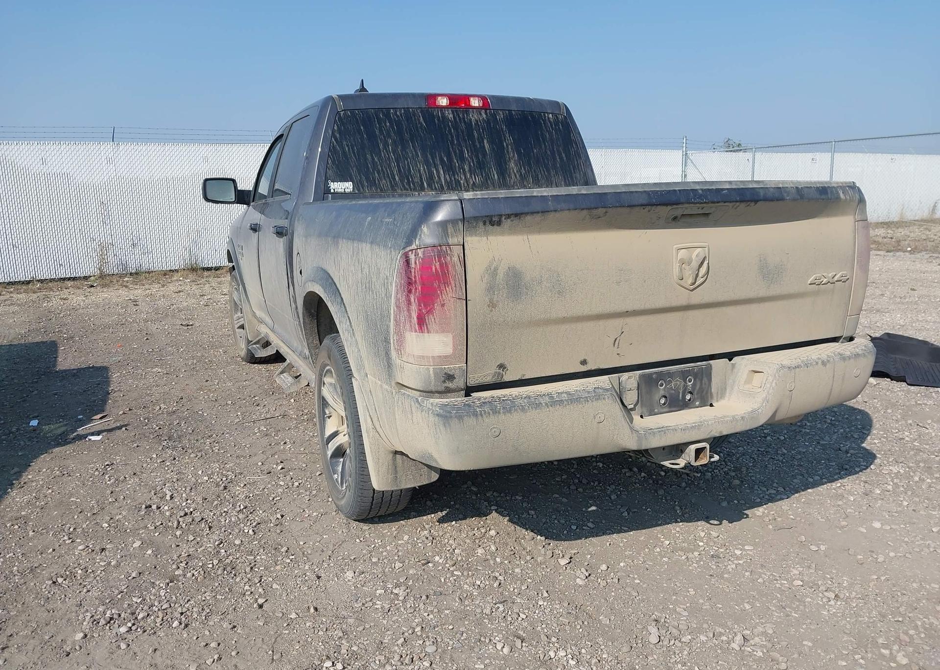 2023 RAM 1500 CLASSIC SLT