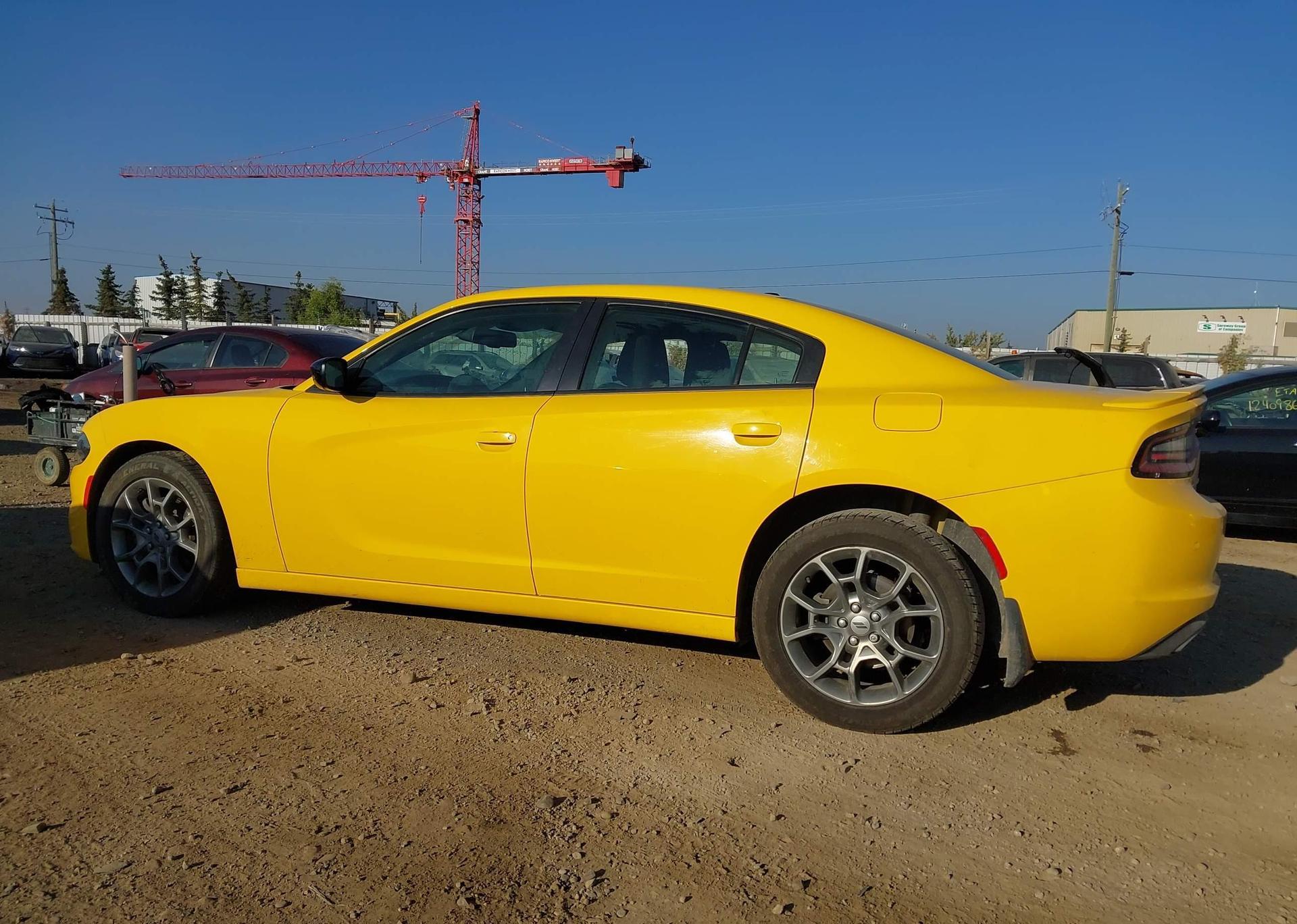 2017 DODGE CHARGER SXT