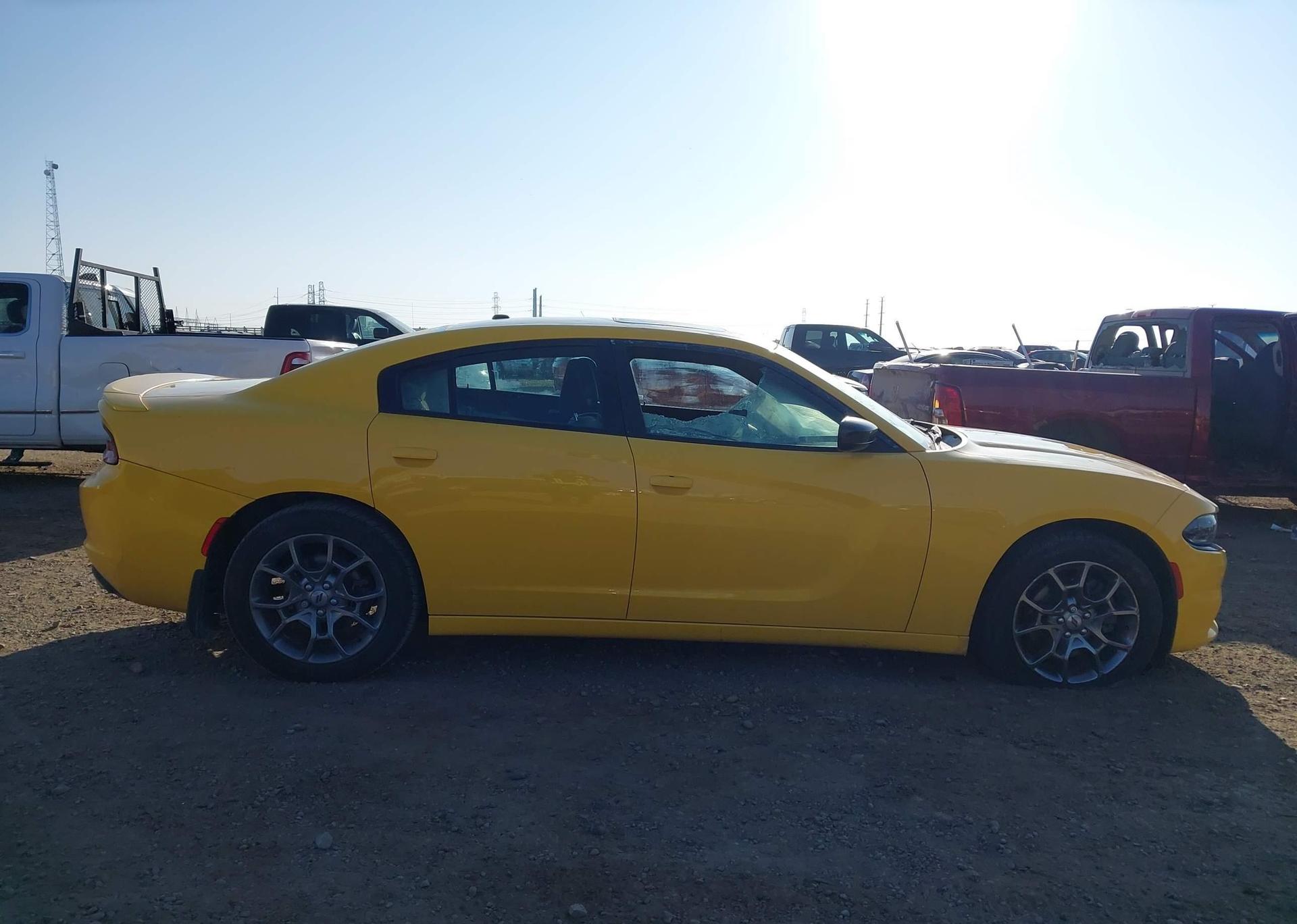 2017 DODGE CHARGER SXT