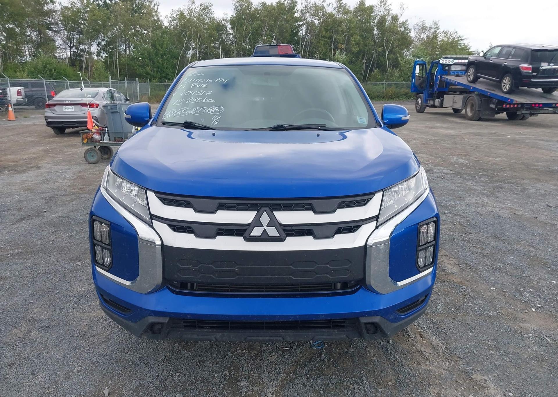 2021 MITSUBISHI RVR SE