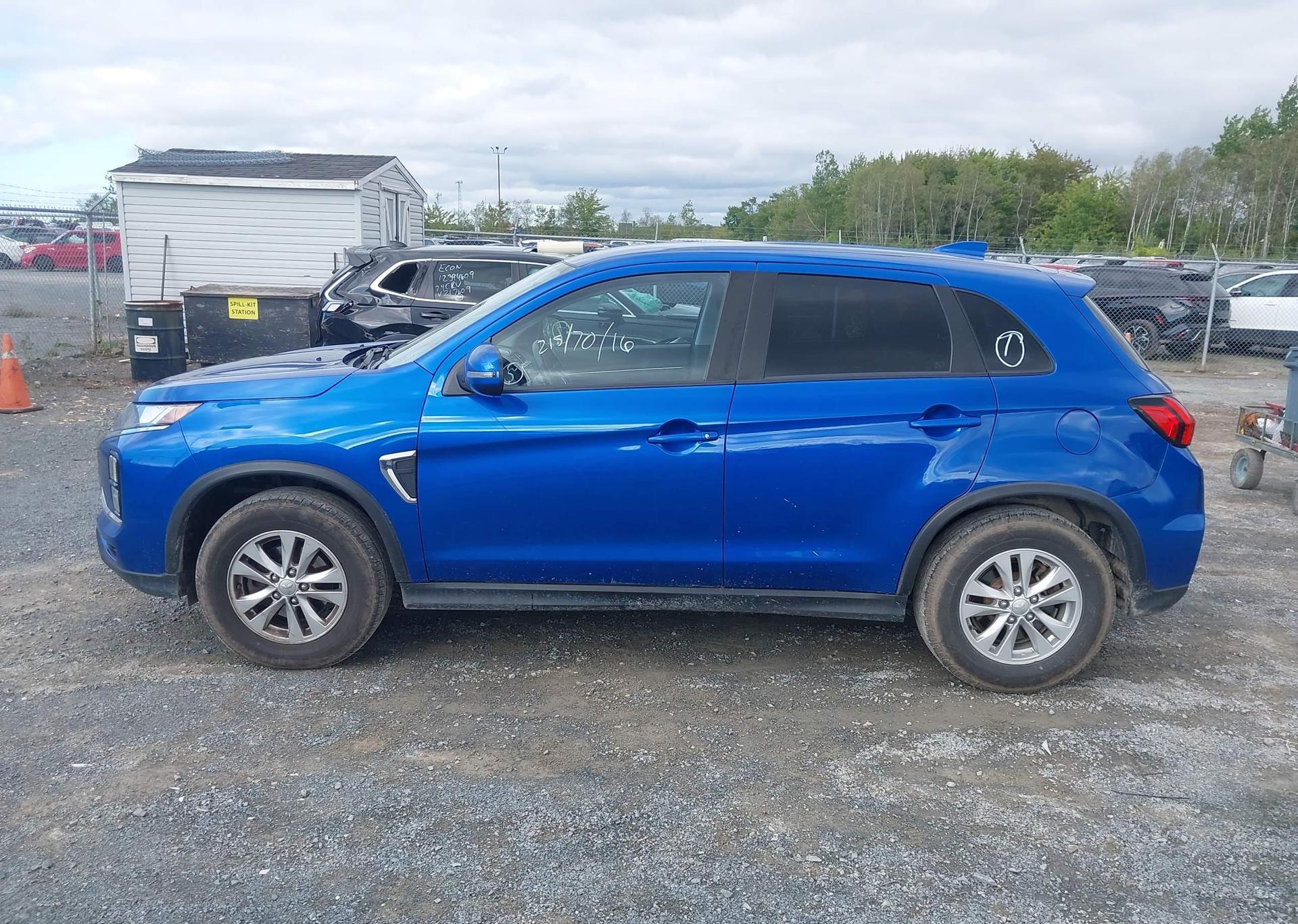 2021 MITSUBISHI RVR SE