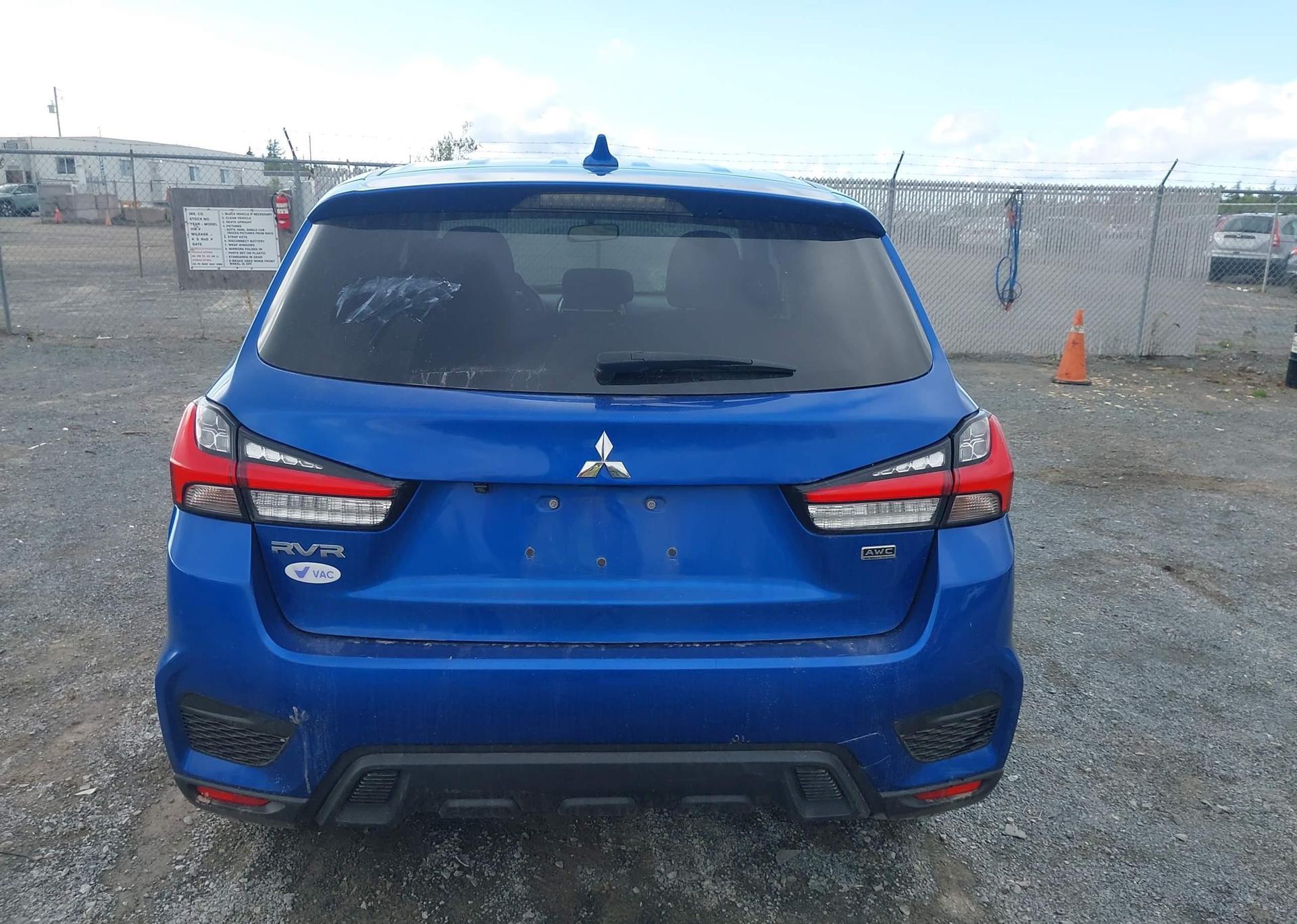 2021 MITSUBISHI RVR SE