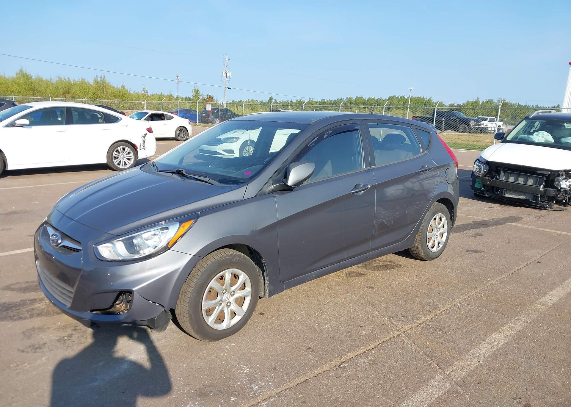 2012 HYUNDAI ACCENT GLS