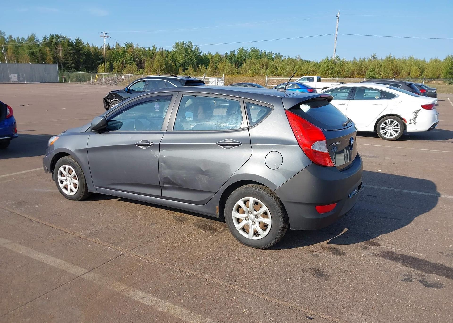2012 HYUNDAI ACCENT GLS