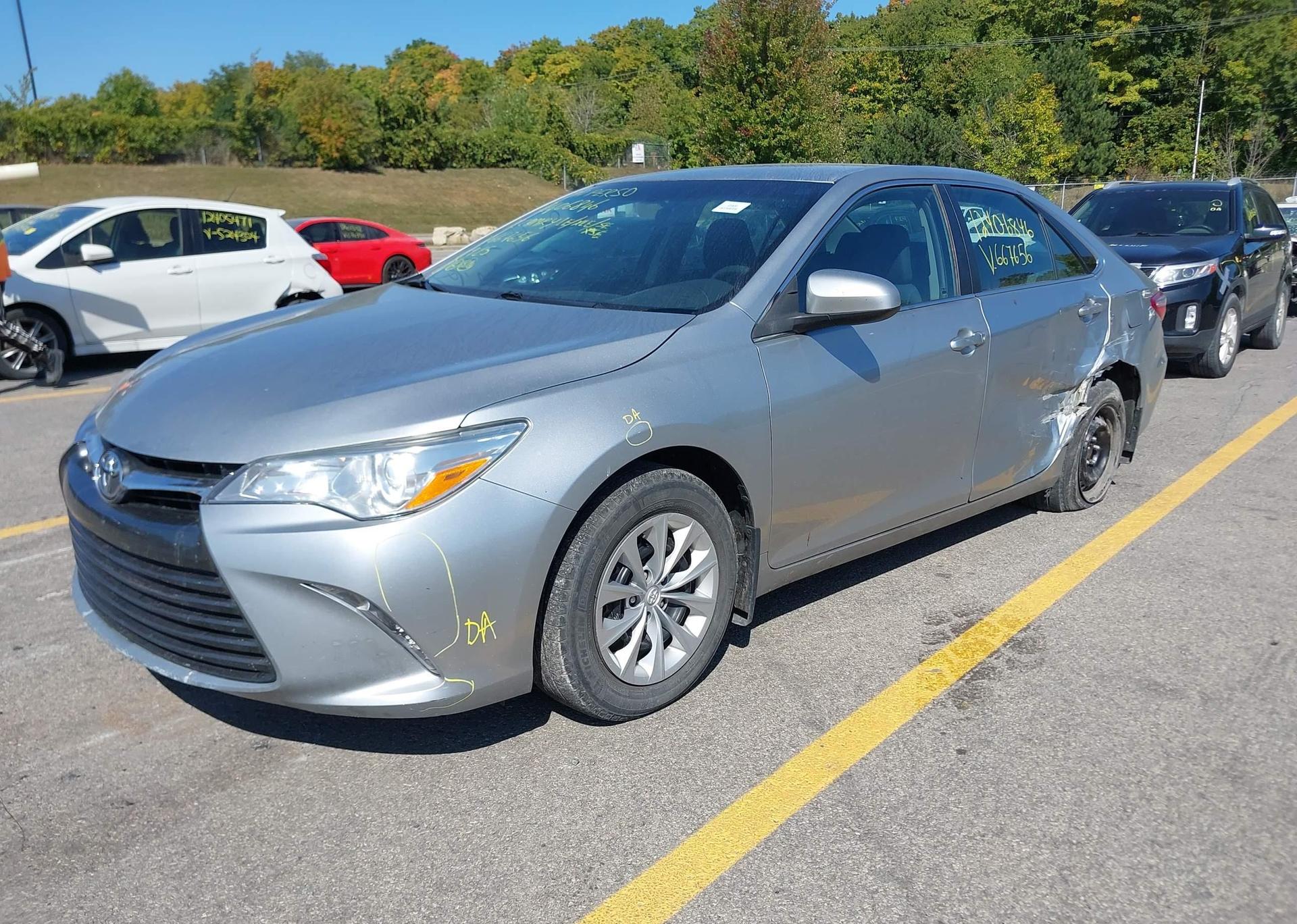 2017 TOYOTA CAMRY LE