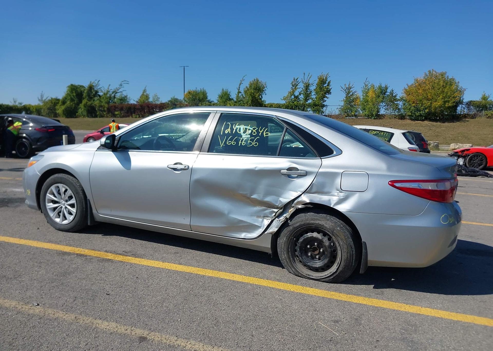 2017 TOYOTA CAMRY LE