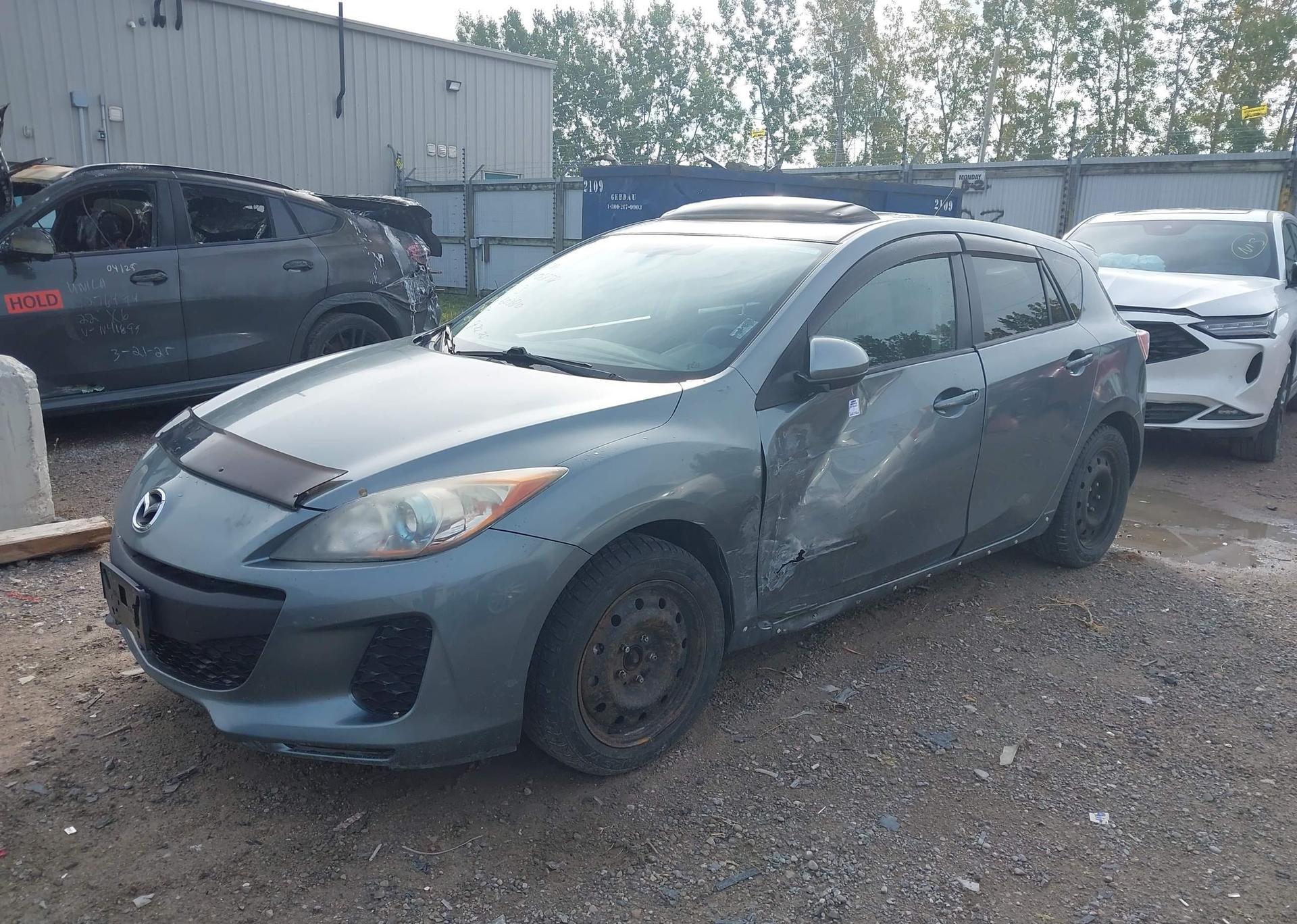 2012 MAZDA 3 I