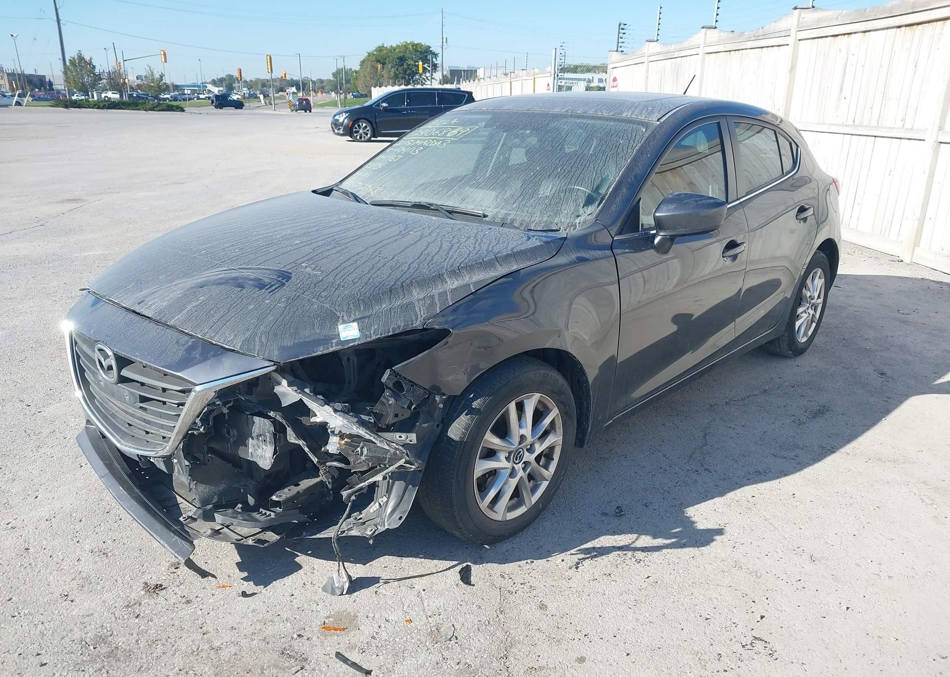 2015 MAZDA MAZDA3