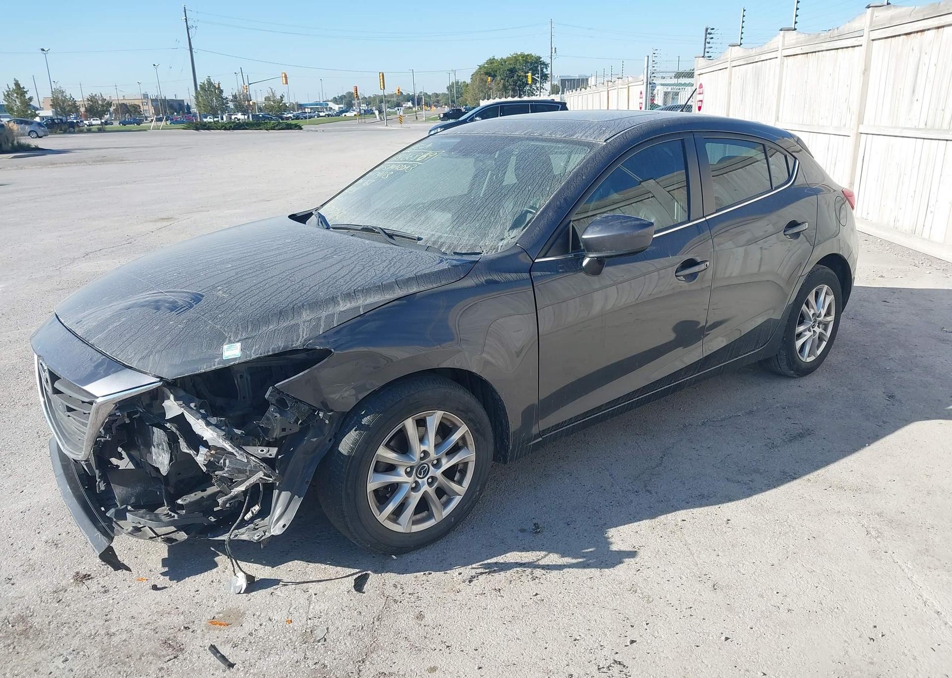 2015 MAZDA MAZDA3