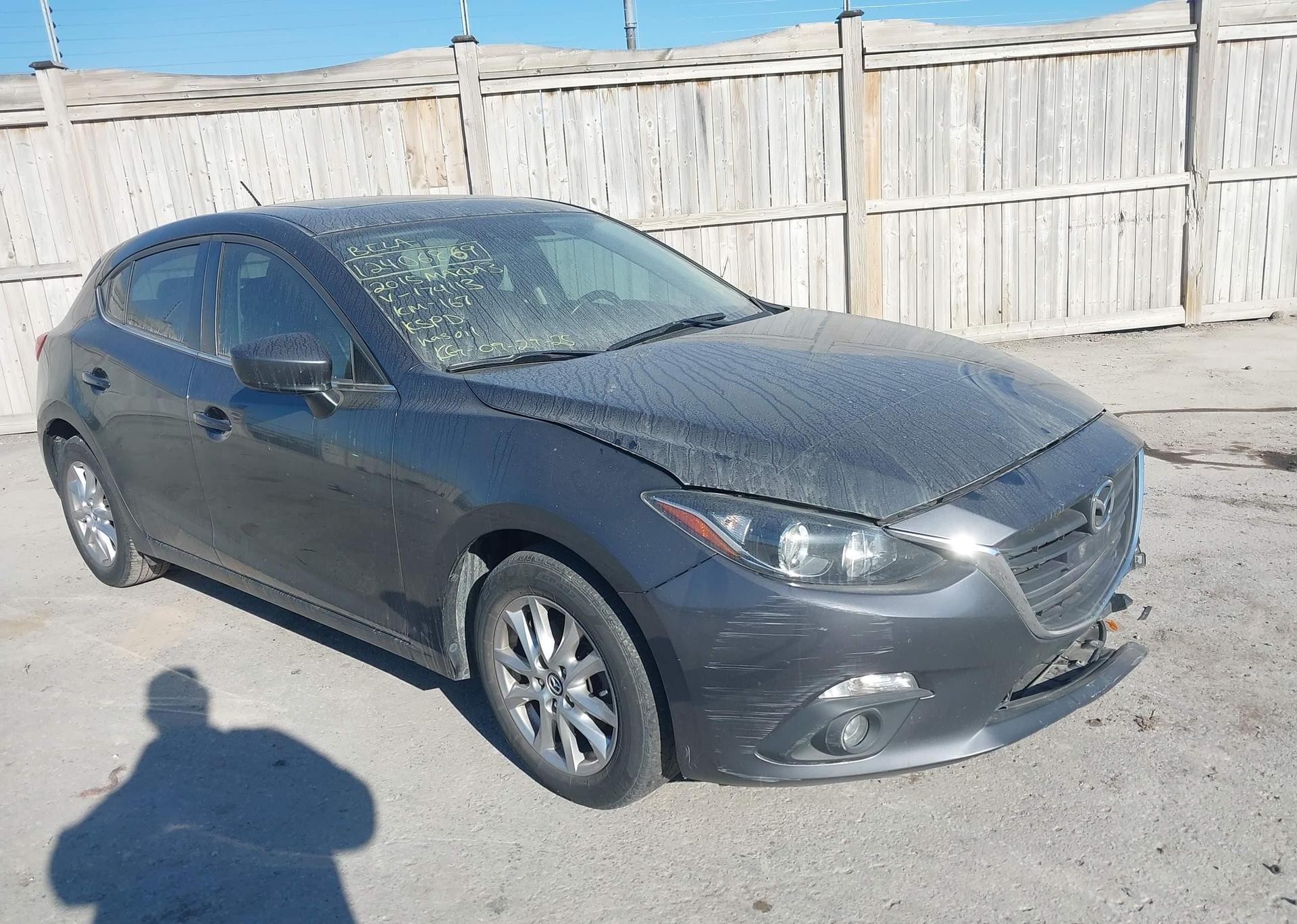 2015 MAZDA MAZDA3
