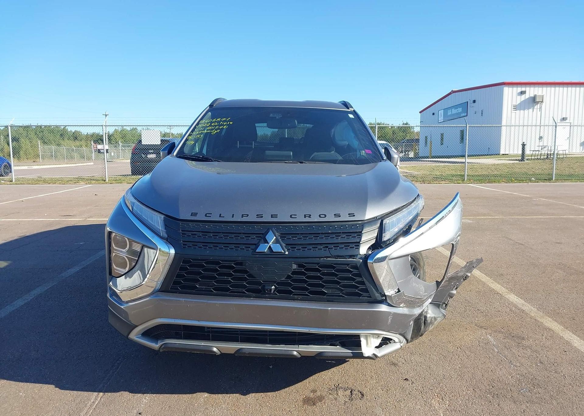 2022 MITSUBISHI ECLIPSE CROSS LE