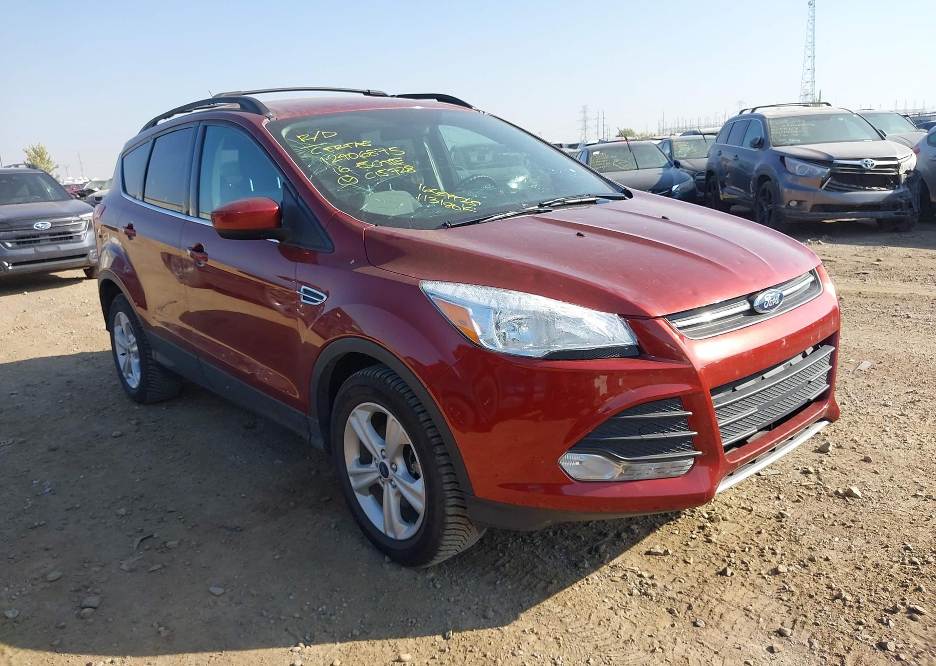 2016 FORD ESCAPE SE