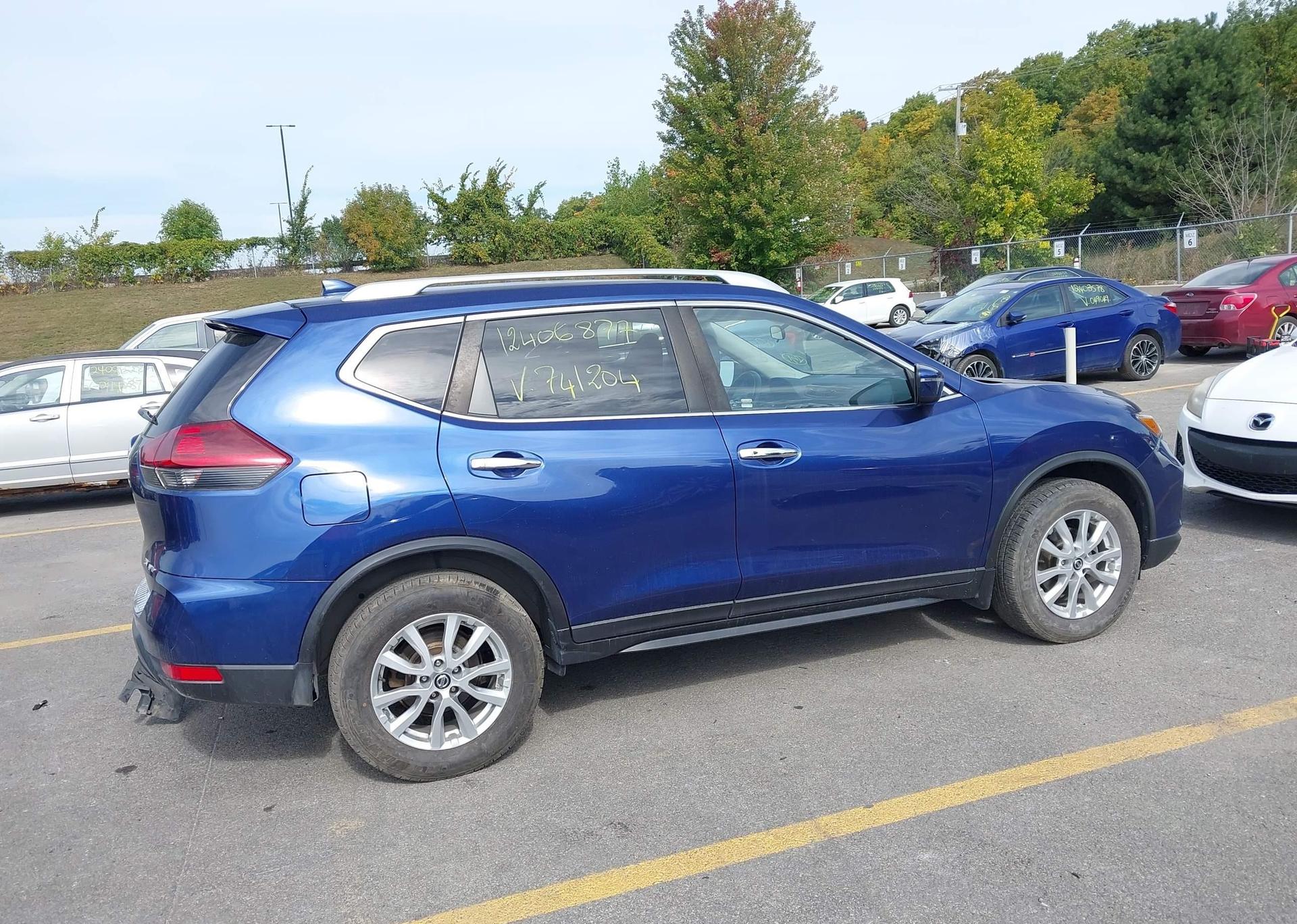 2019 NISSAN ROGUE S
