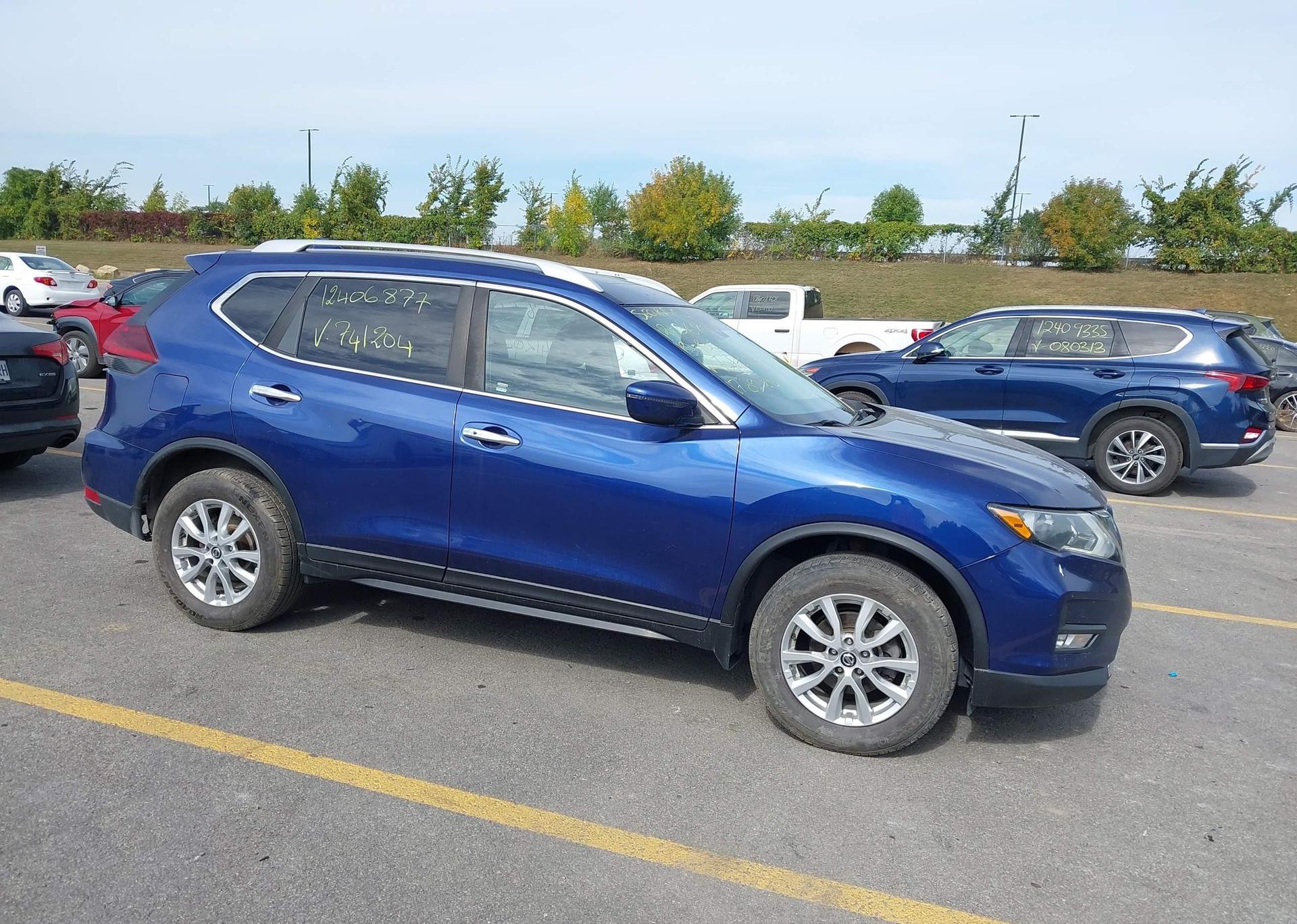 2019 NISSAN ROGUE S