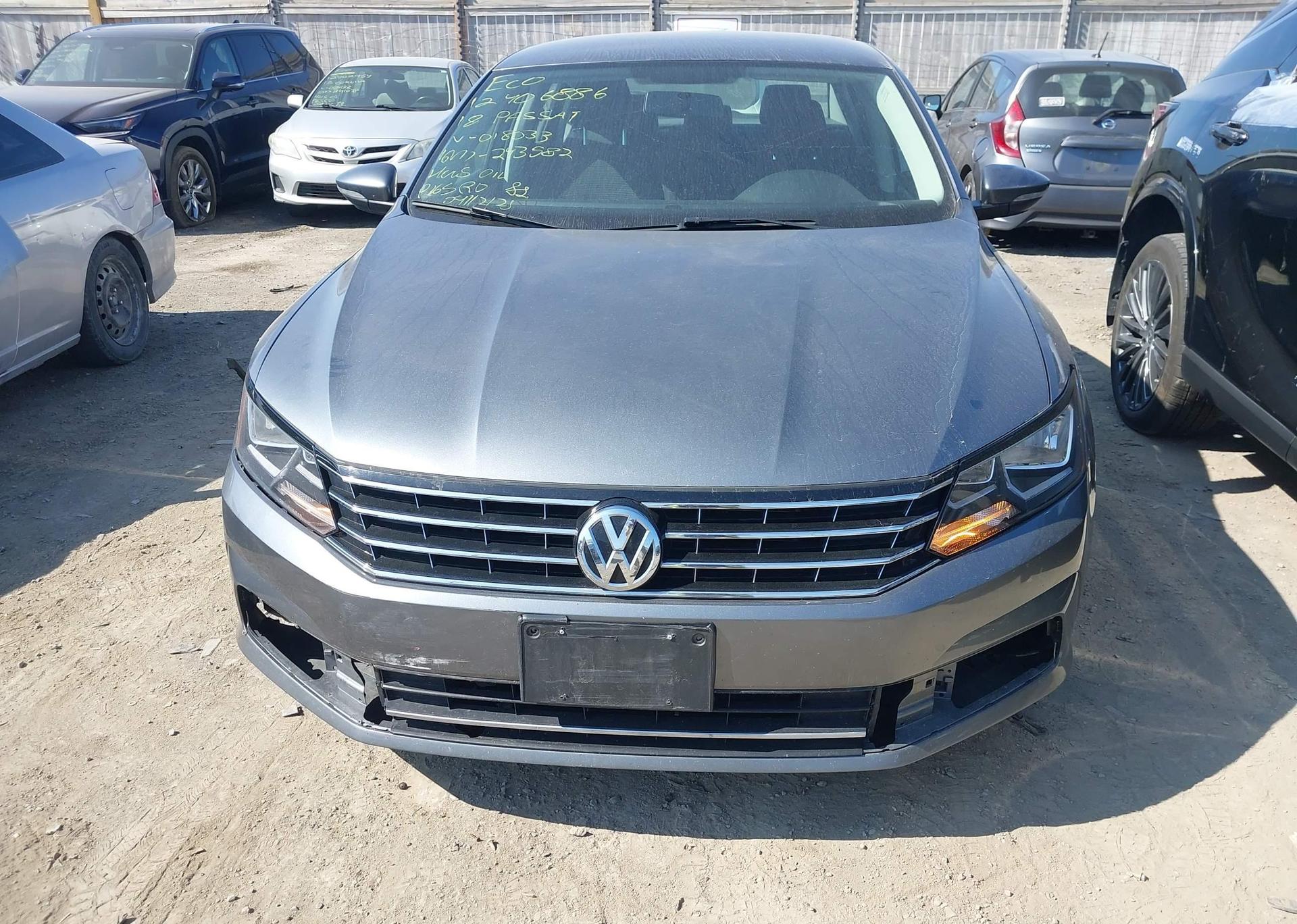 2018 VOLKSWAGEN PASSAT