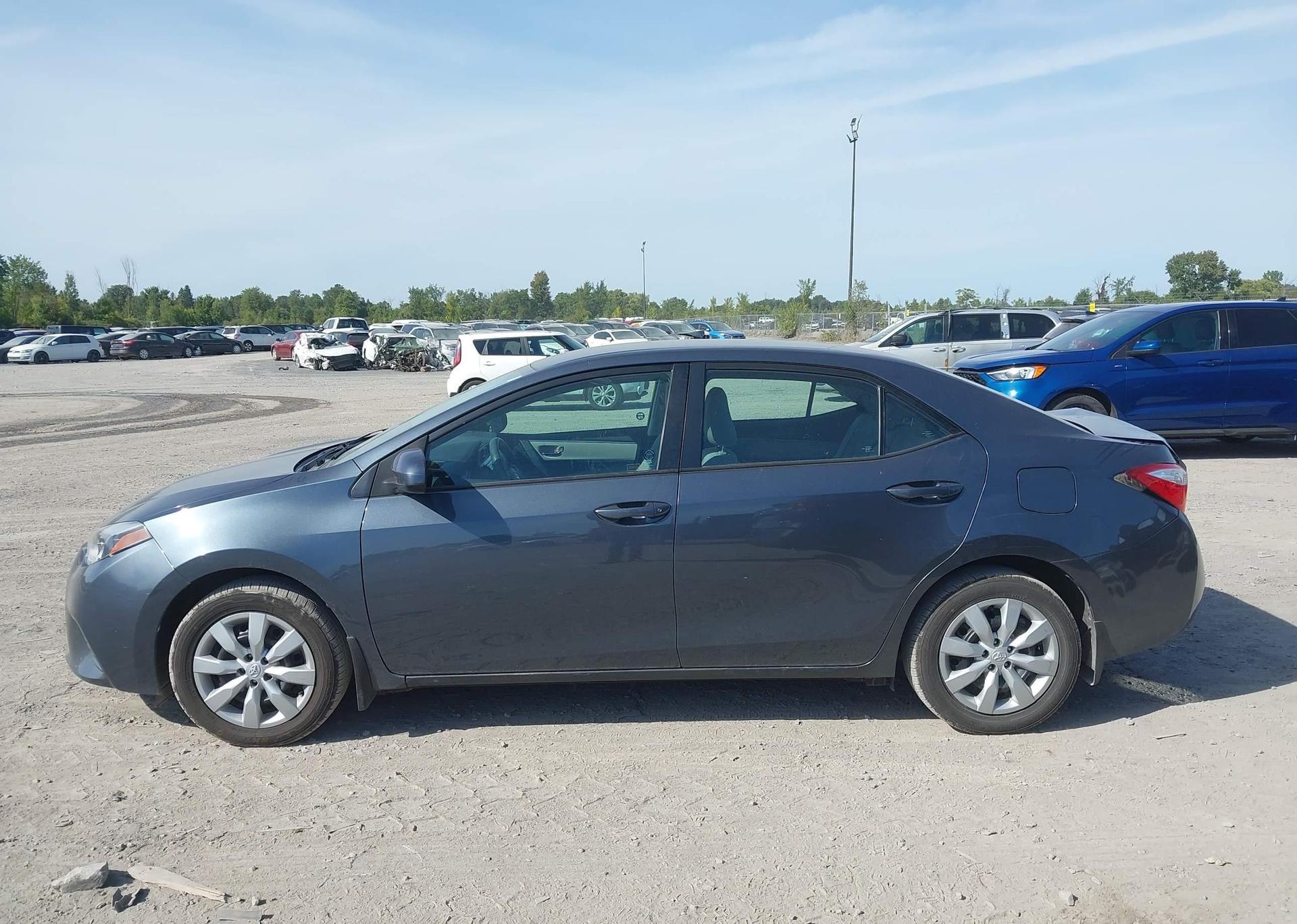 2016 TOYOTA COROLLA