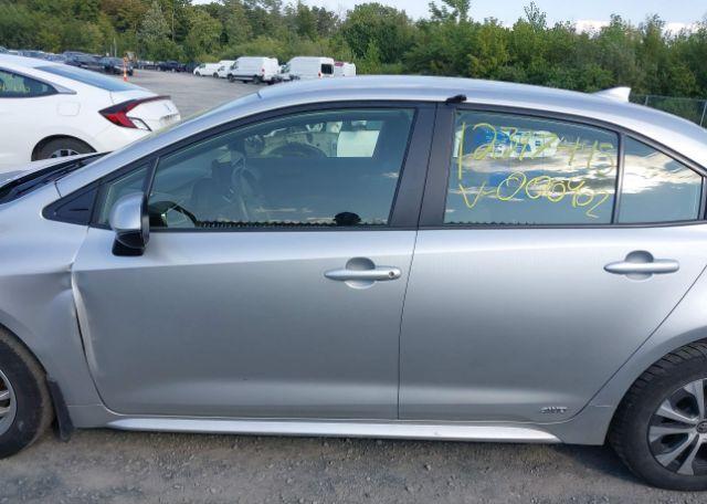 2023 TOYOTA COROLLA HYBRID LE