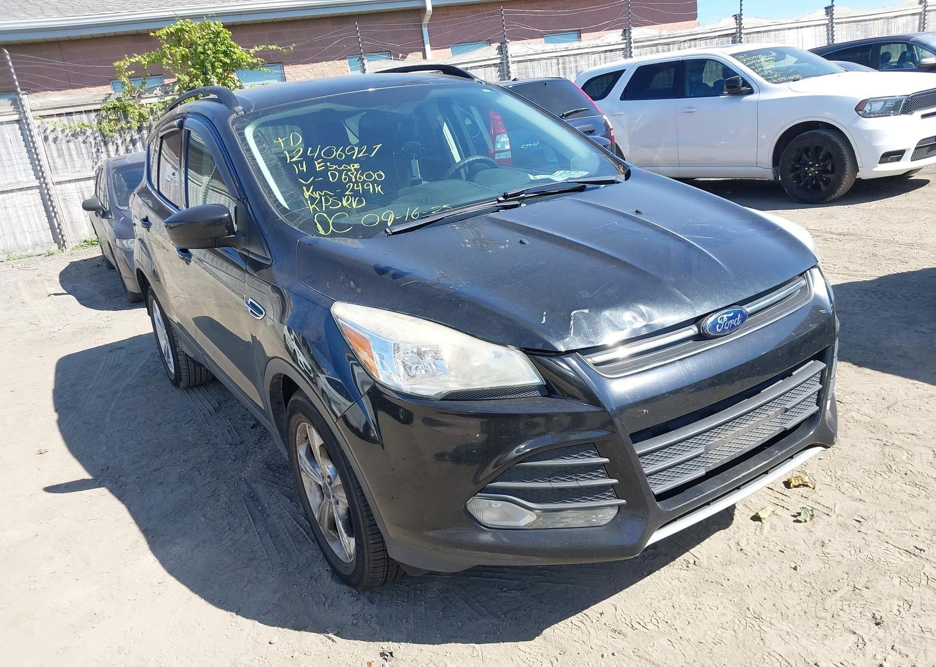 2014 FORD ESCAPE SE
