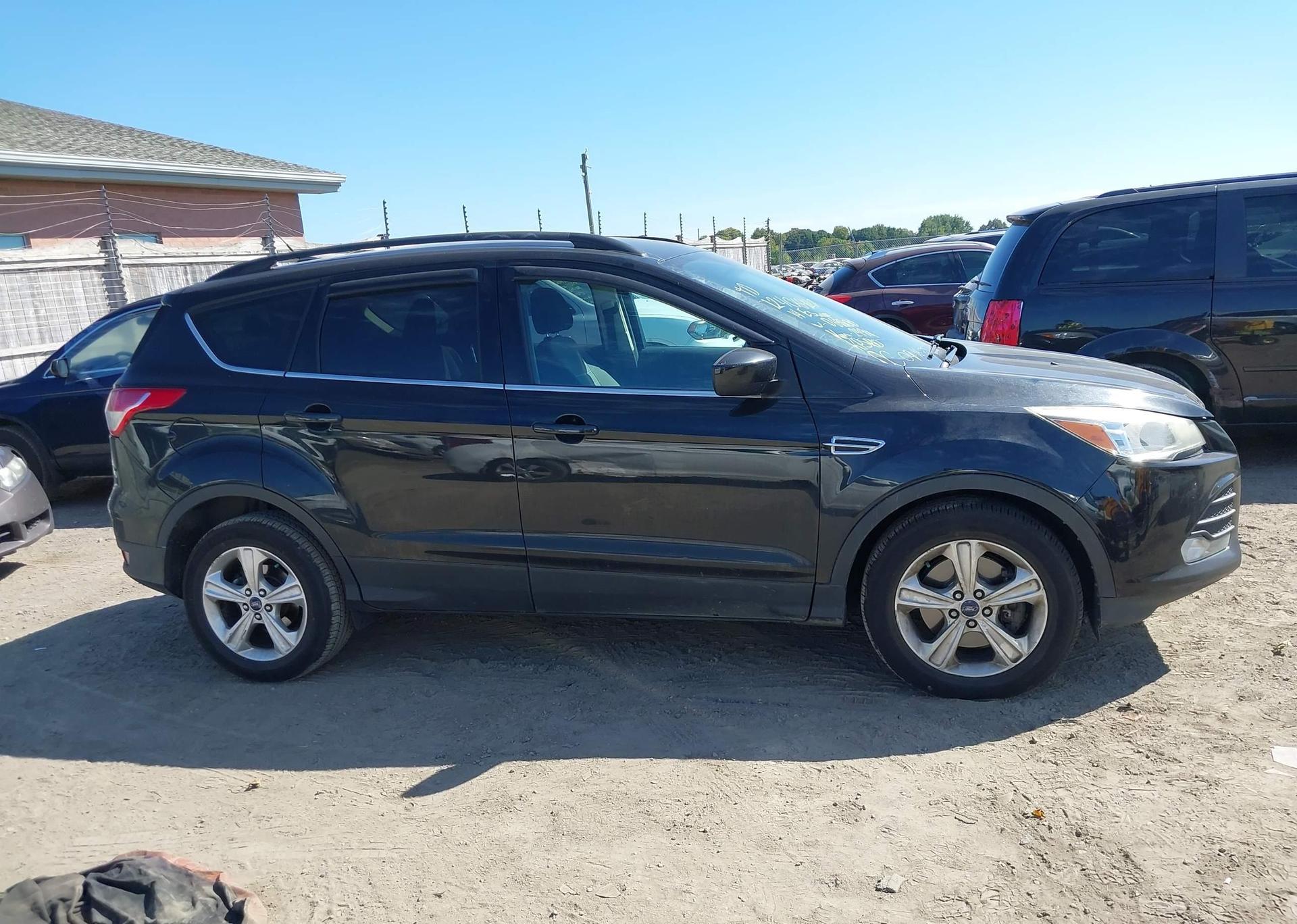 2014 FORD ESCAPE SE