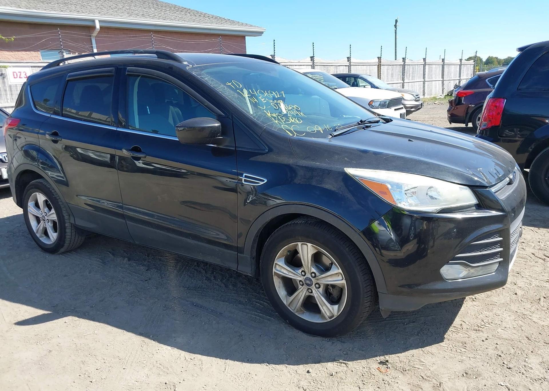 2014 FORD ESCAPE SE