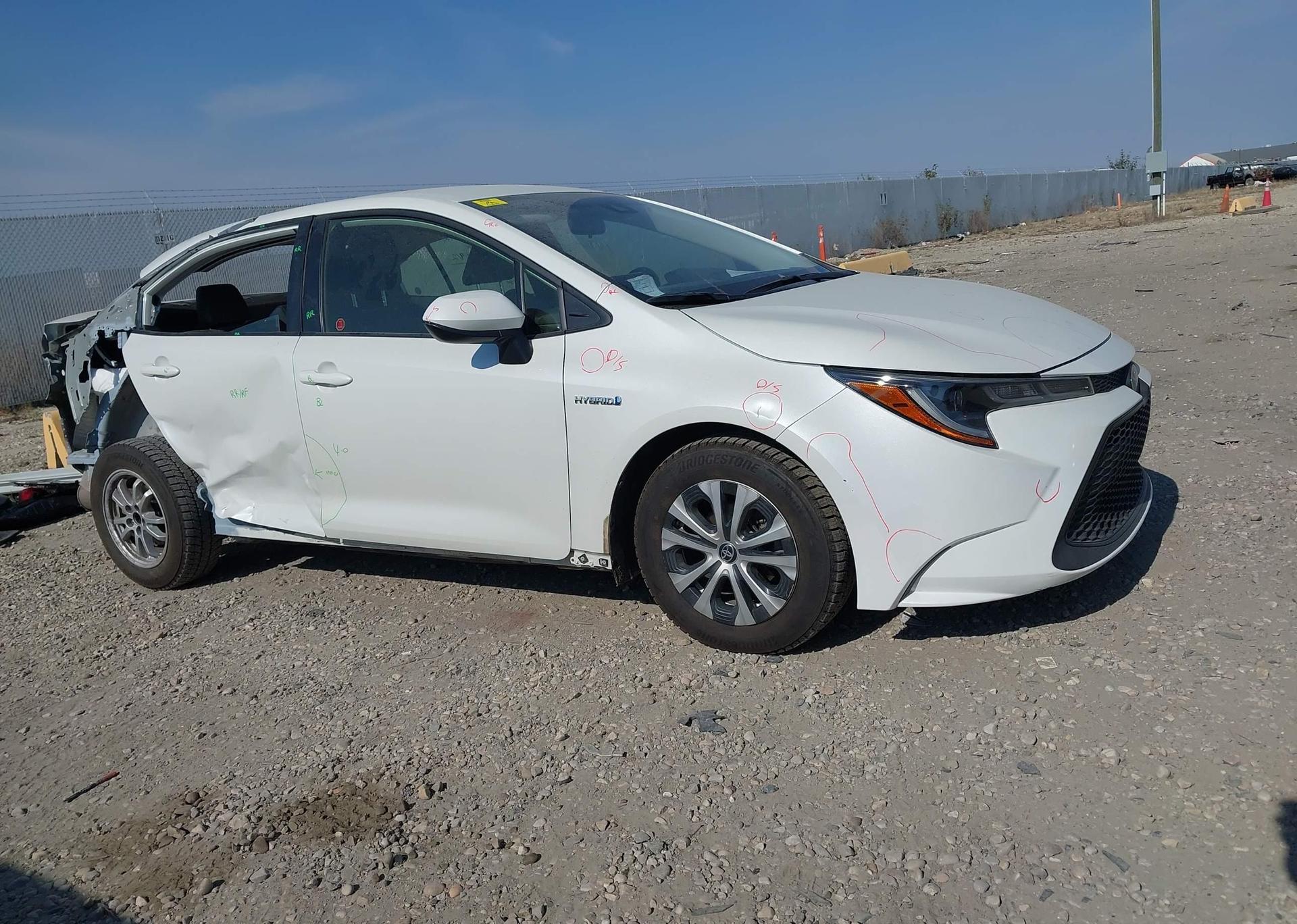 2020 TOYOTA COROLLA LE