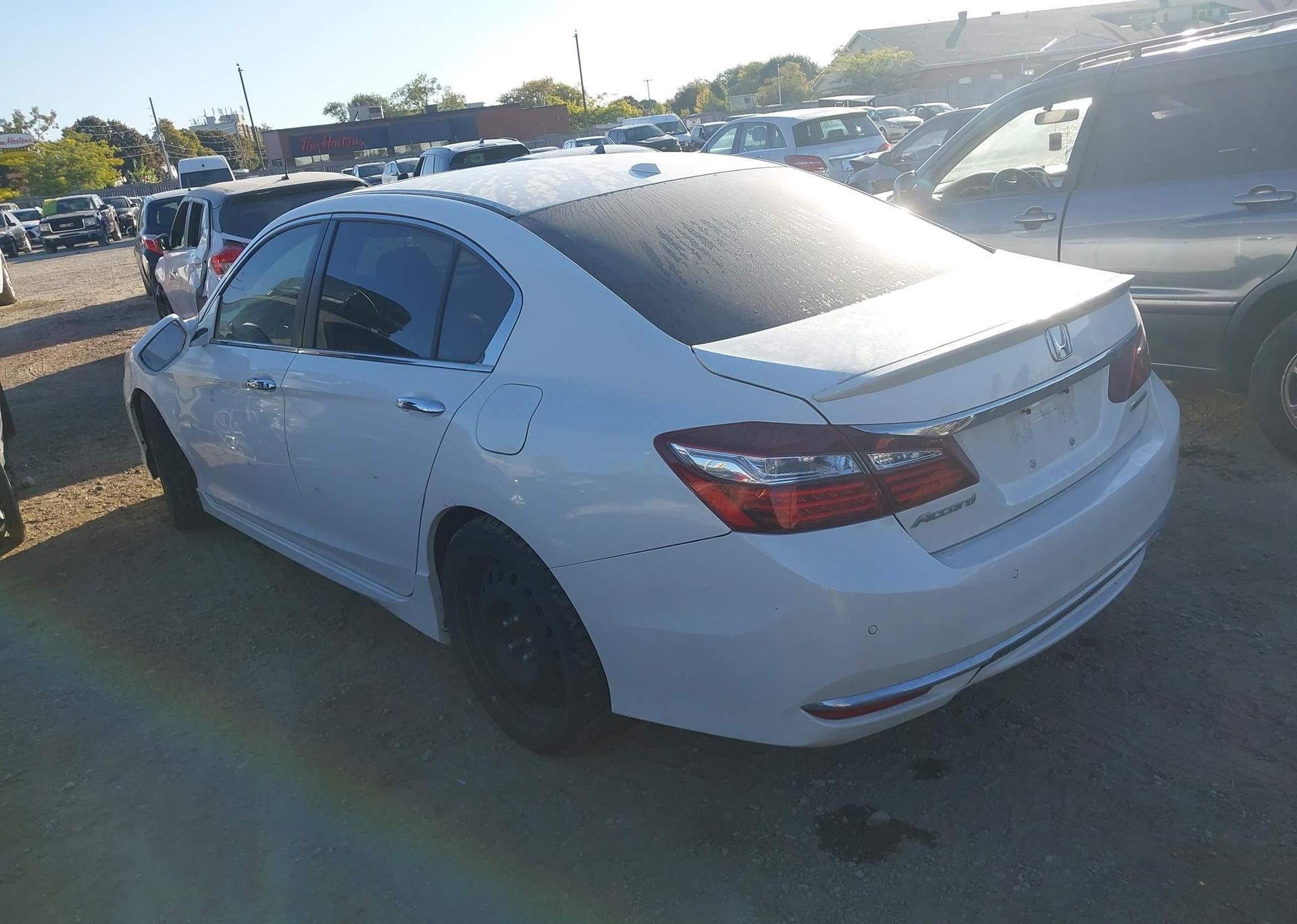 2016 HONDA ACCORD