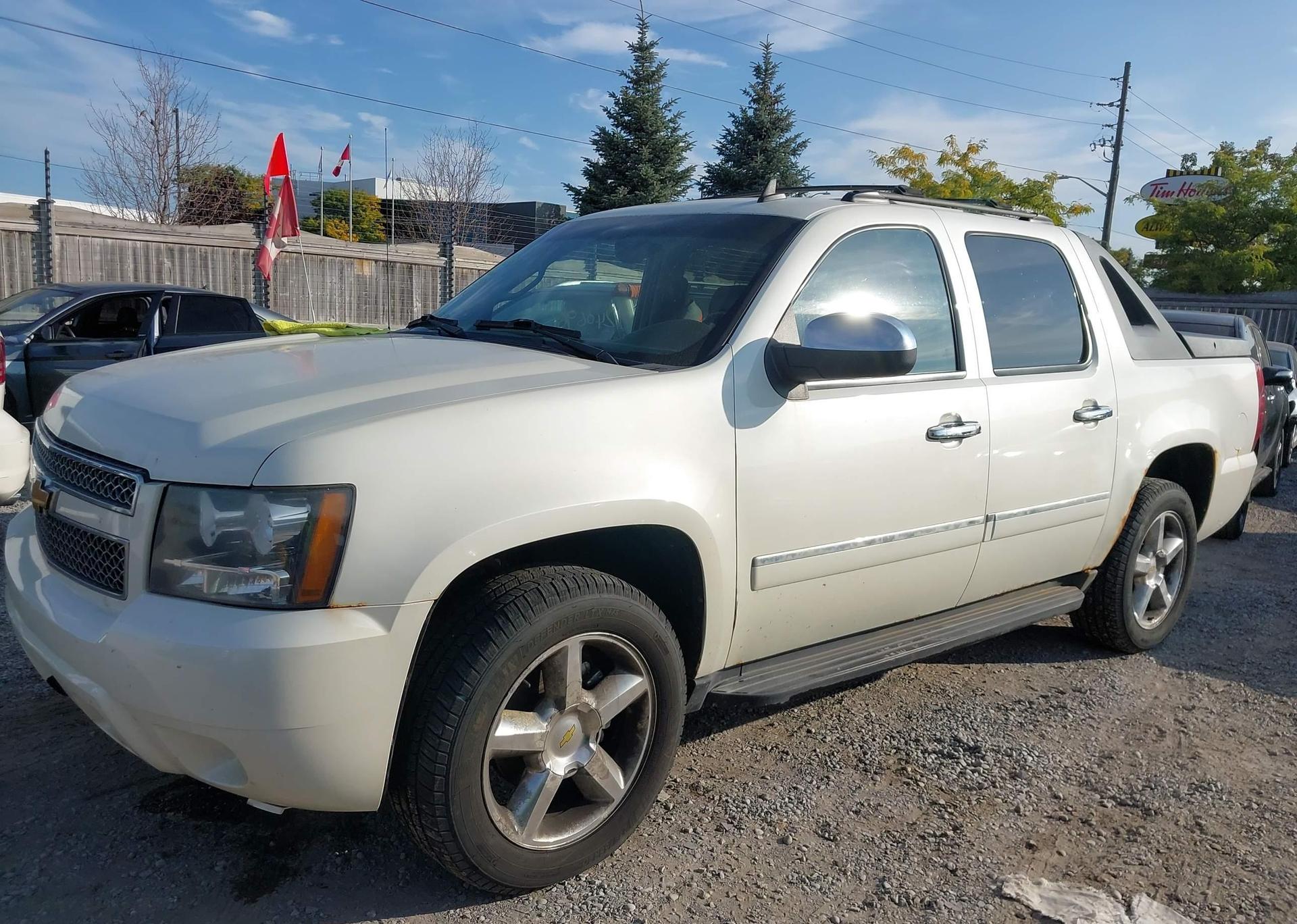 2010 CHEVROLET AVALANCHE LTZ