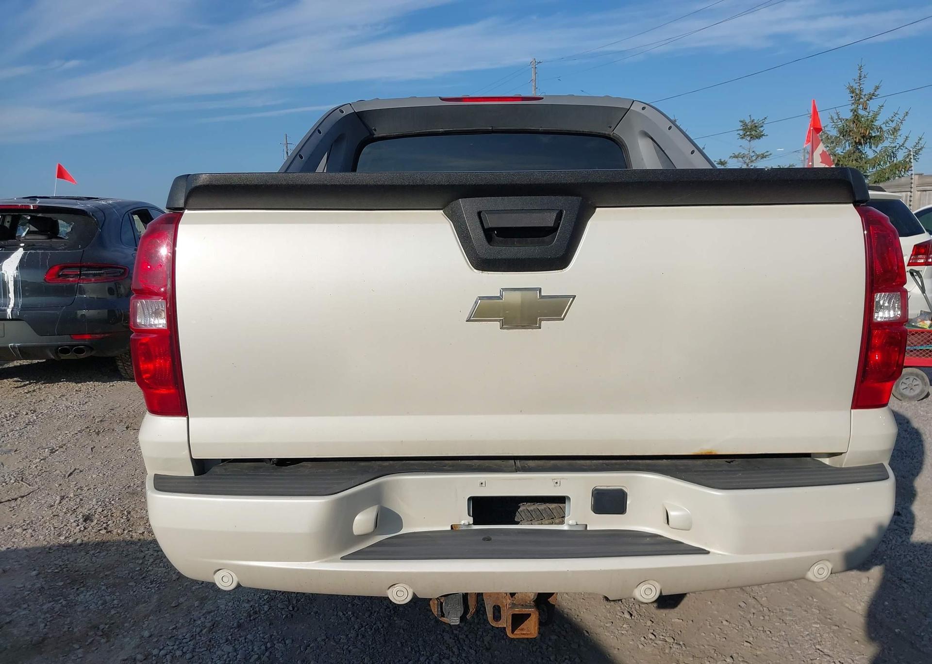 2010 CHEVROLET AVALANCHE LTZ