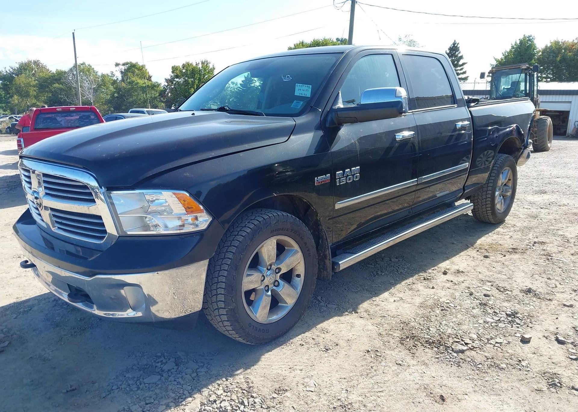2015 RAM 1500 SLT