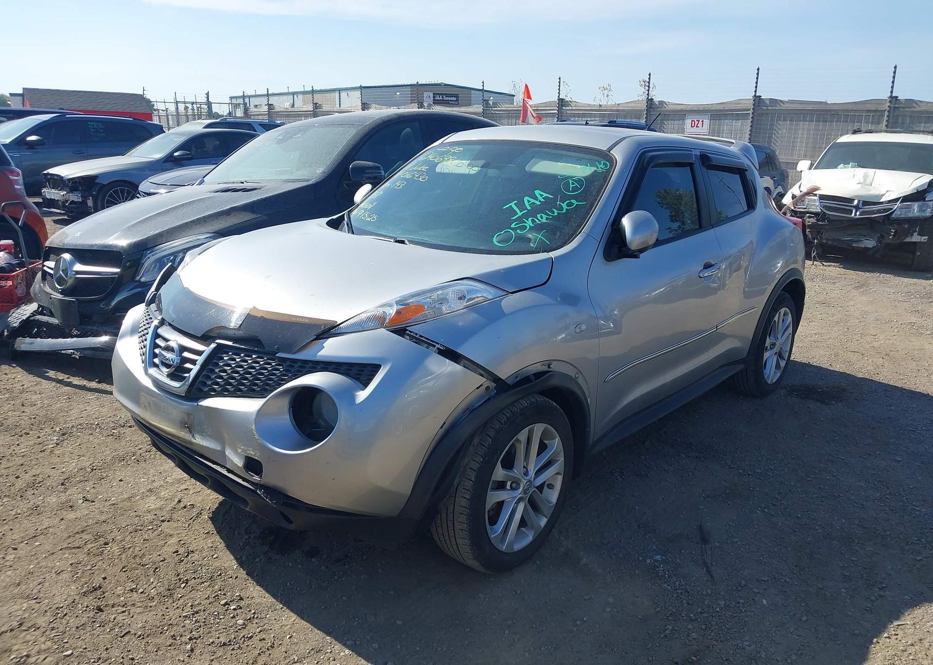2011 NISSAN JUKE SV