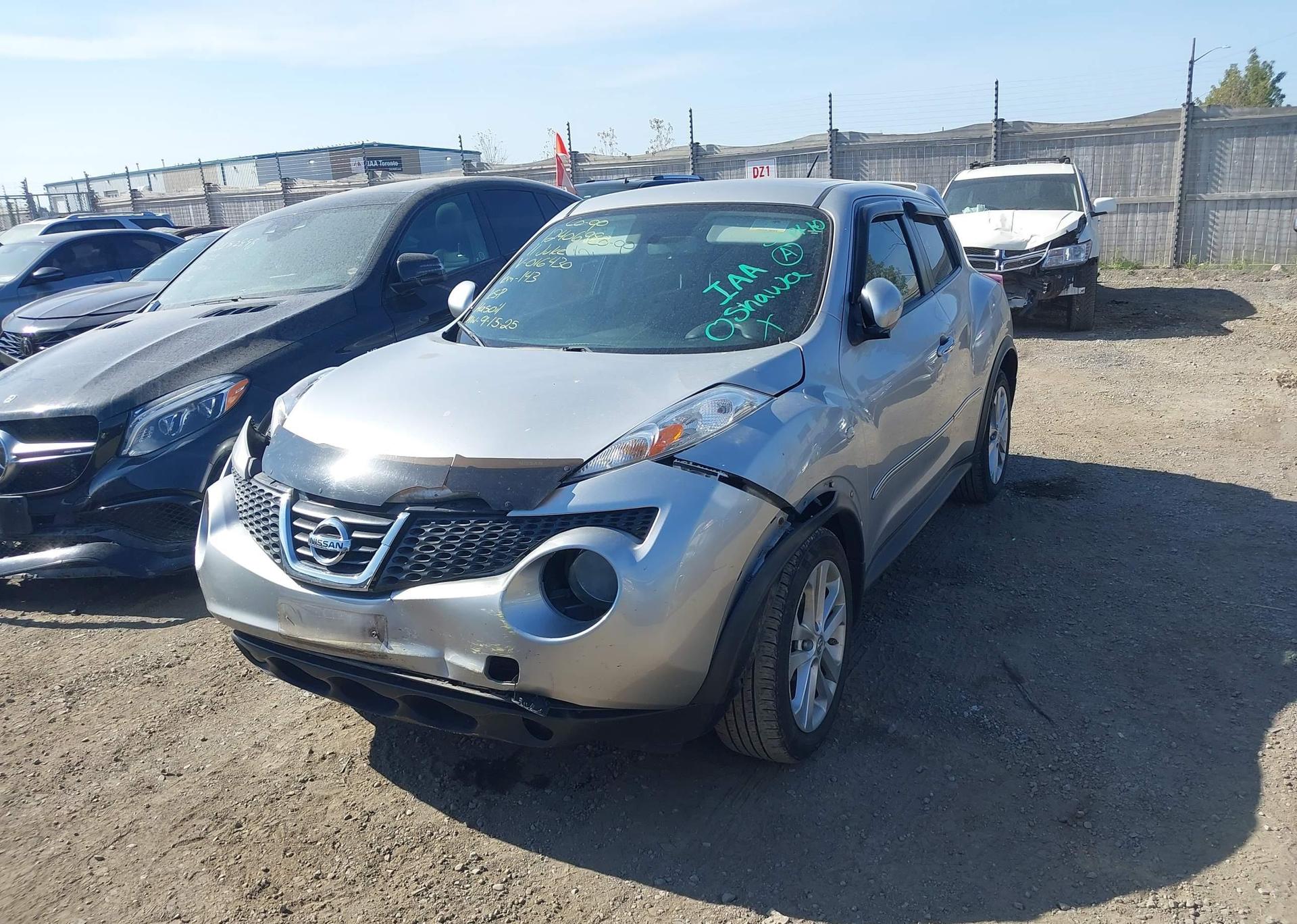 2011 NISSAN JUKE SV